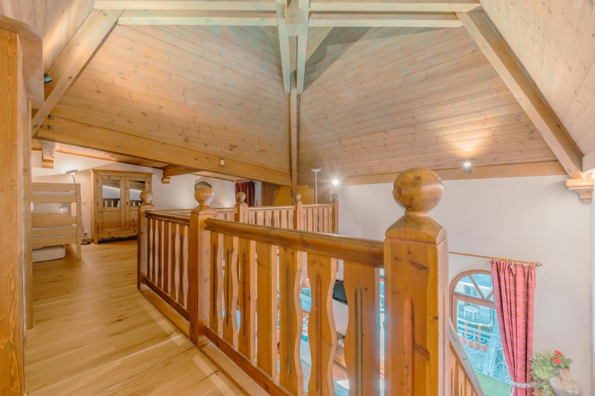 Le Cristal - Mont Blanc 13 - Happy Appartement Chamonix
