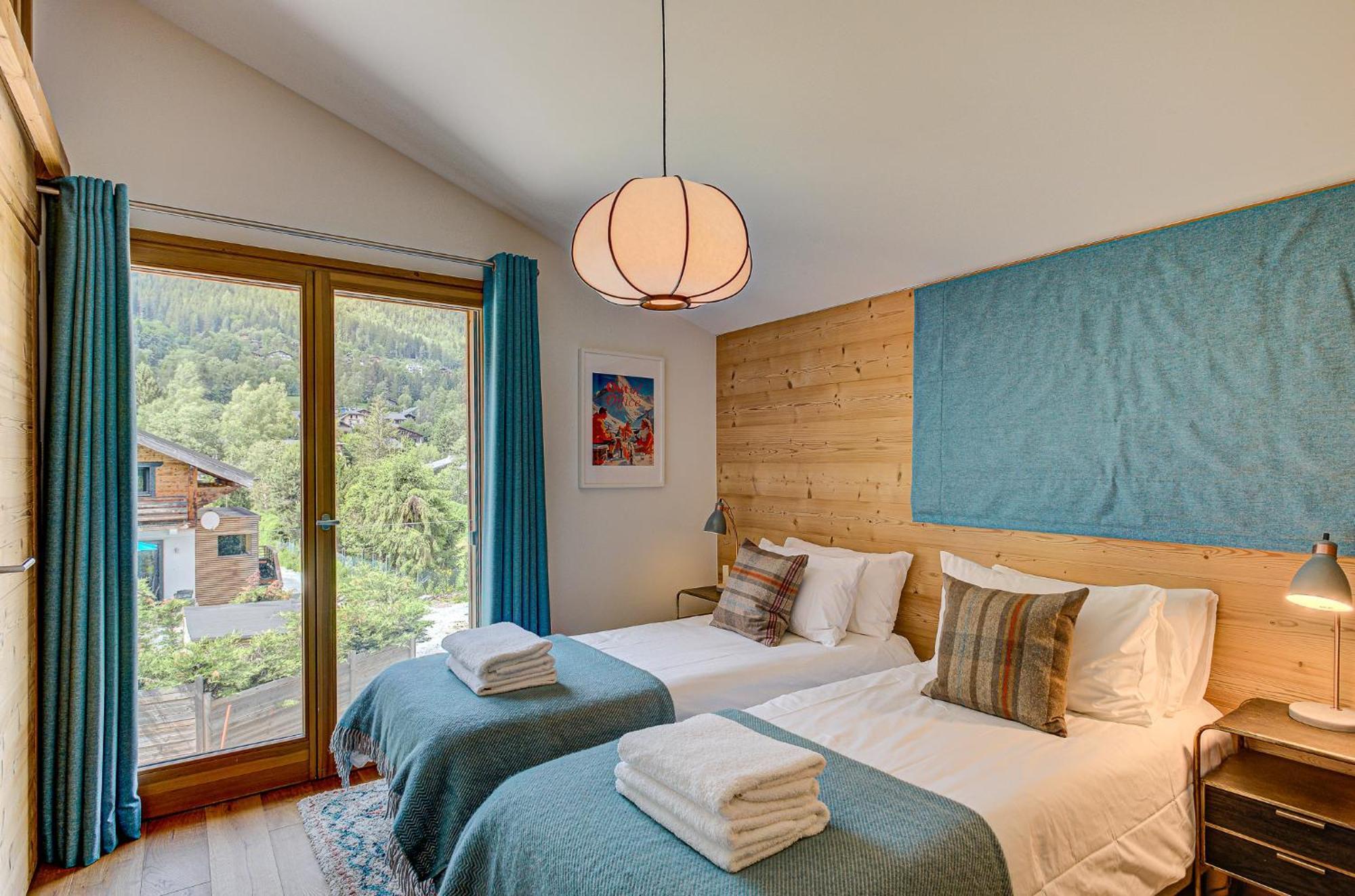 Arve - Alpes Travel - - Sleeps 10 Chalet *