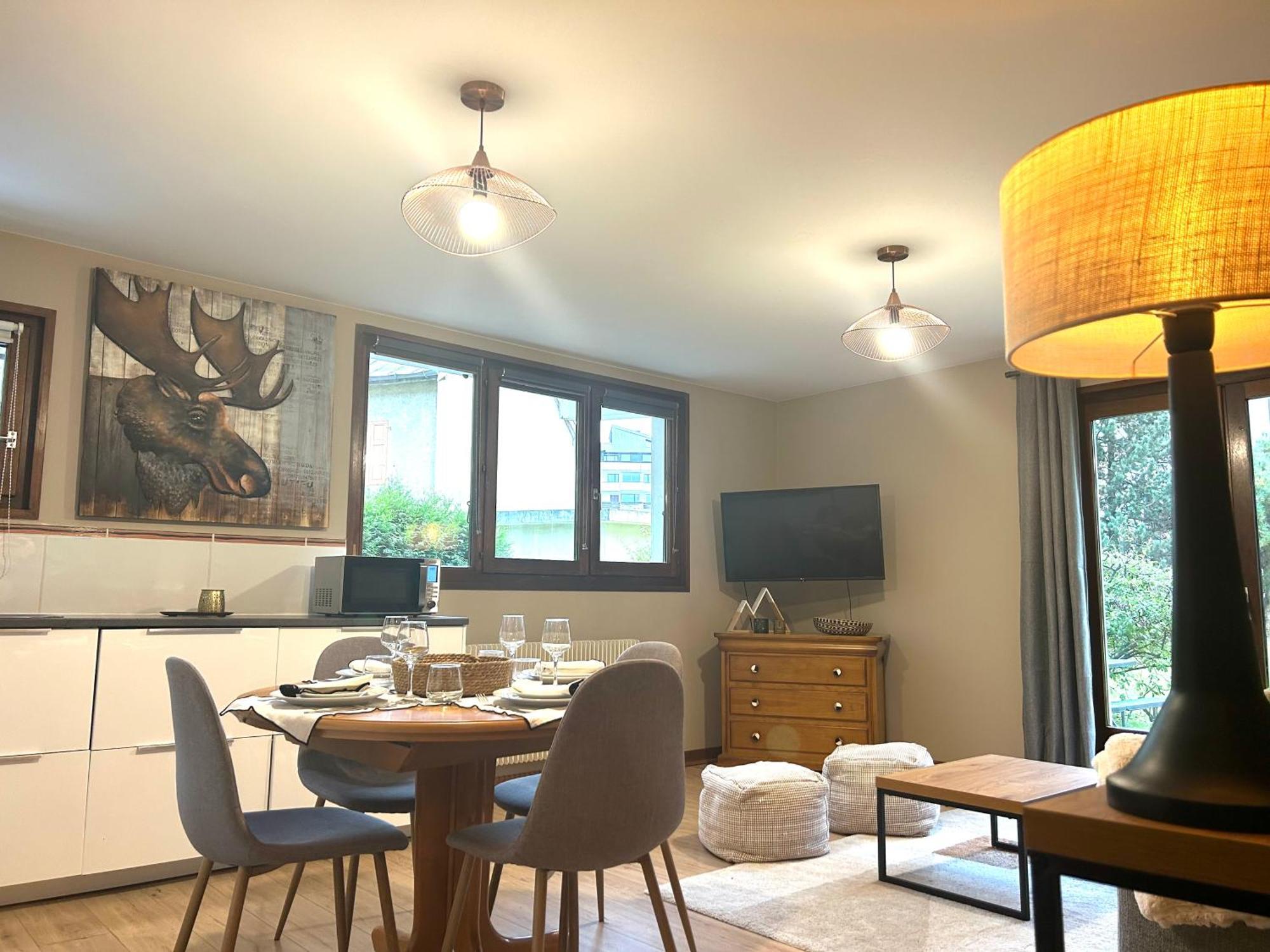 Style Avec Grande Terrasse Et Parking Prive Chamonix