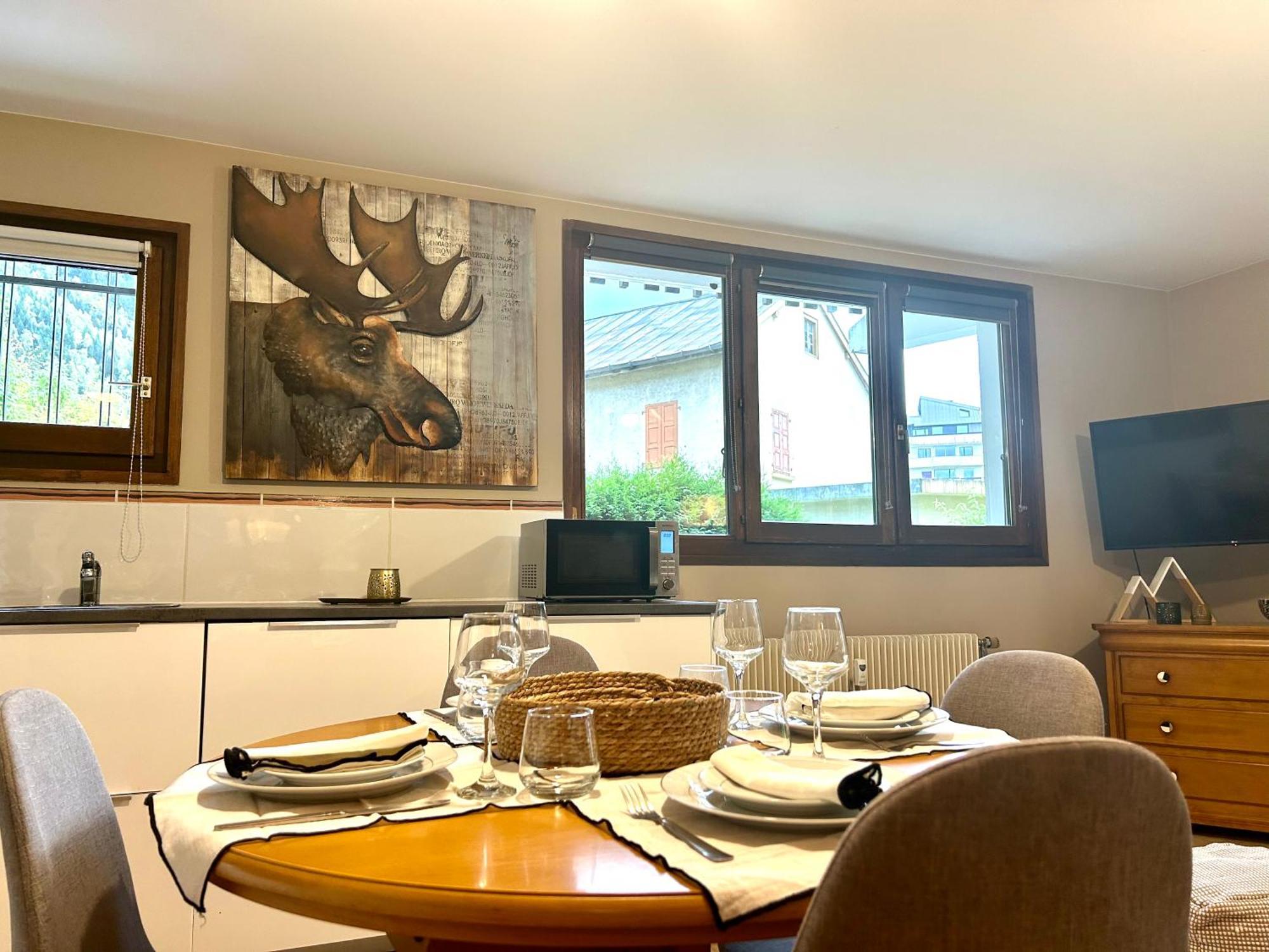 Style Avec Grande Terrasse Et Parking Prive Chamonix