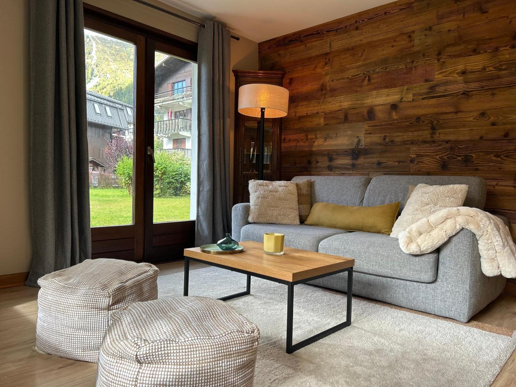 Apartment Style Avec Grande Terrasse Et Parking Prive *
