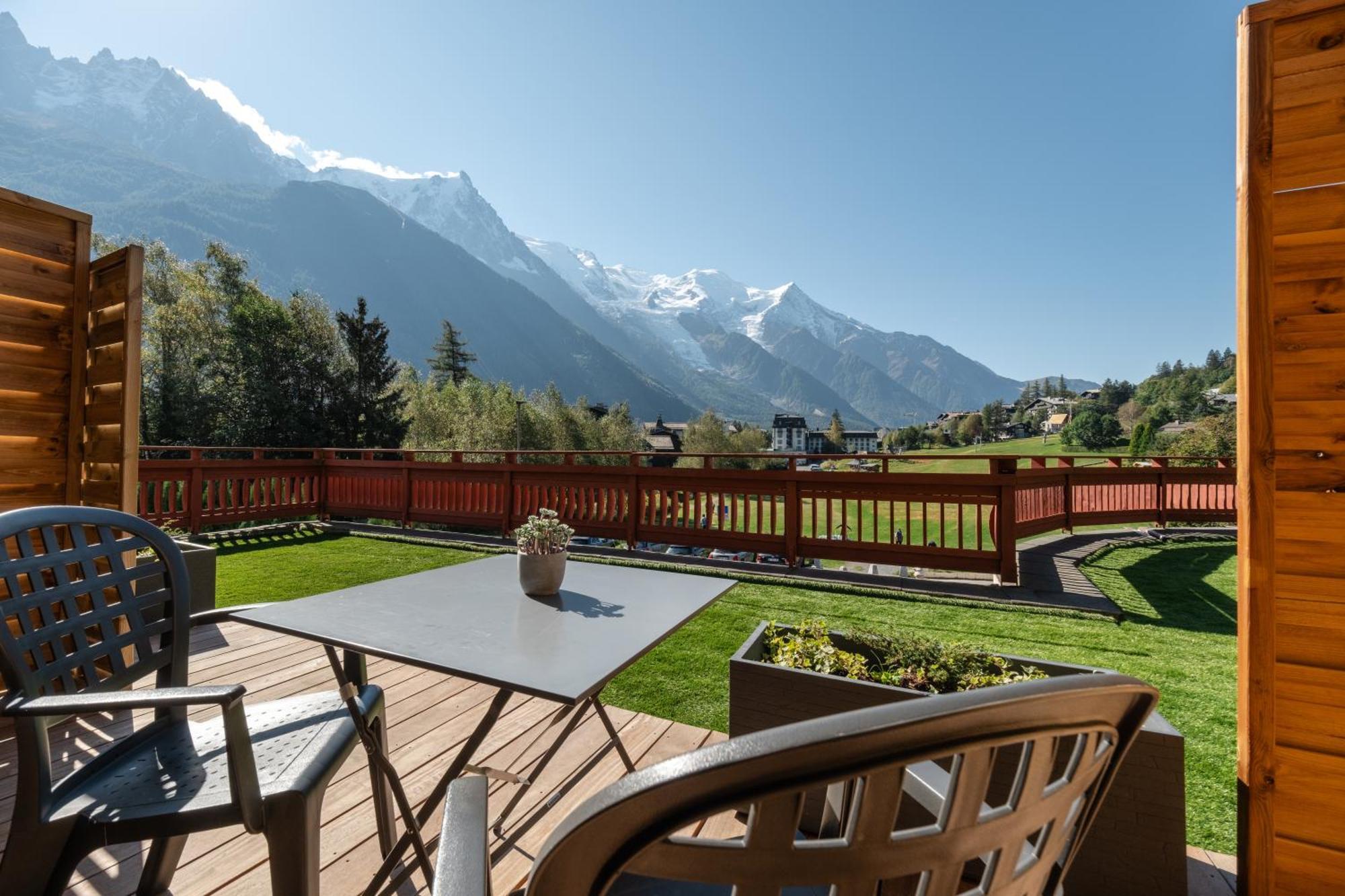 Hotel La Sapiniere 3*