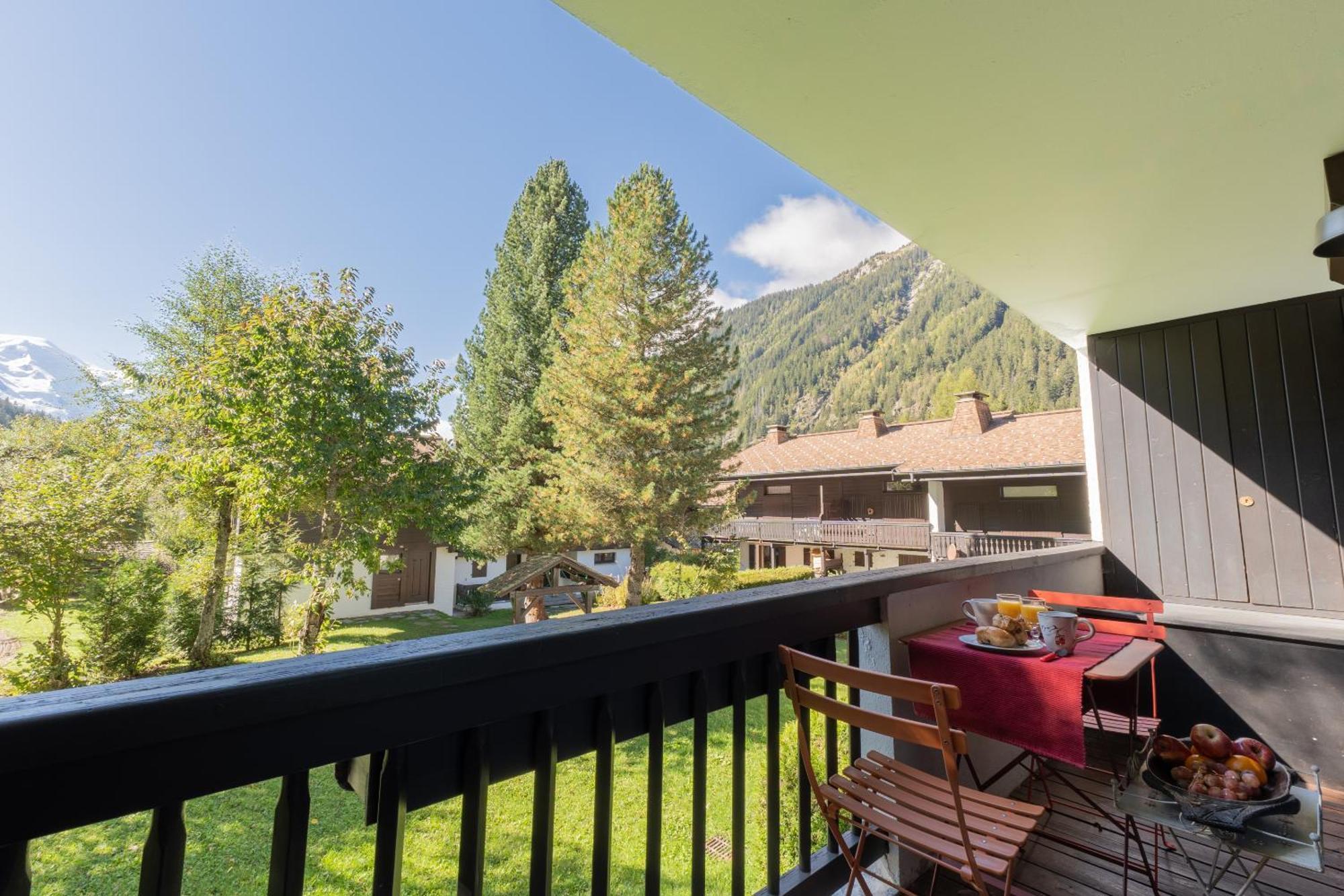 Apartment T4 Familial A Chamonix, Avec Parking Et Pres Des Grand Montets