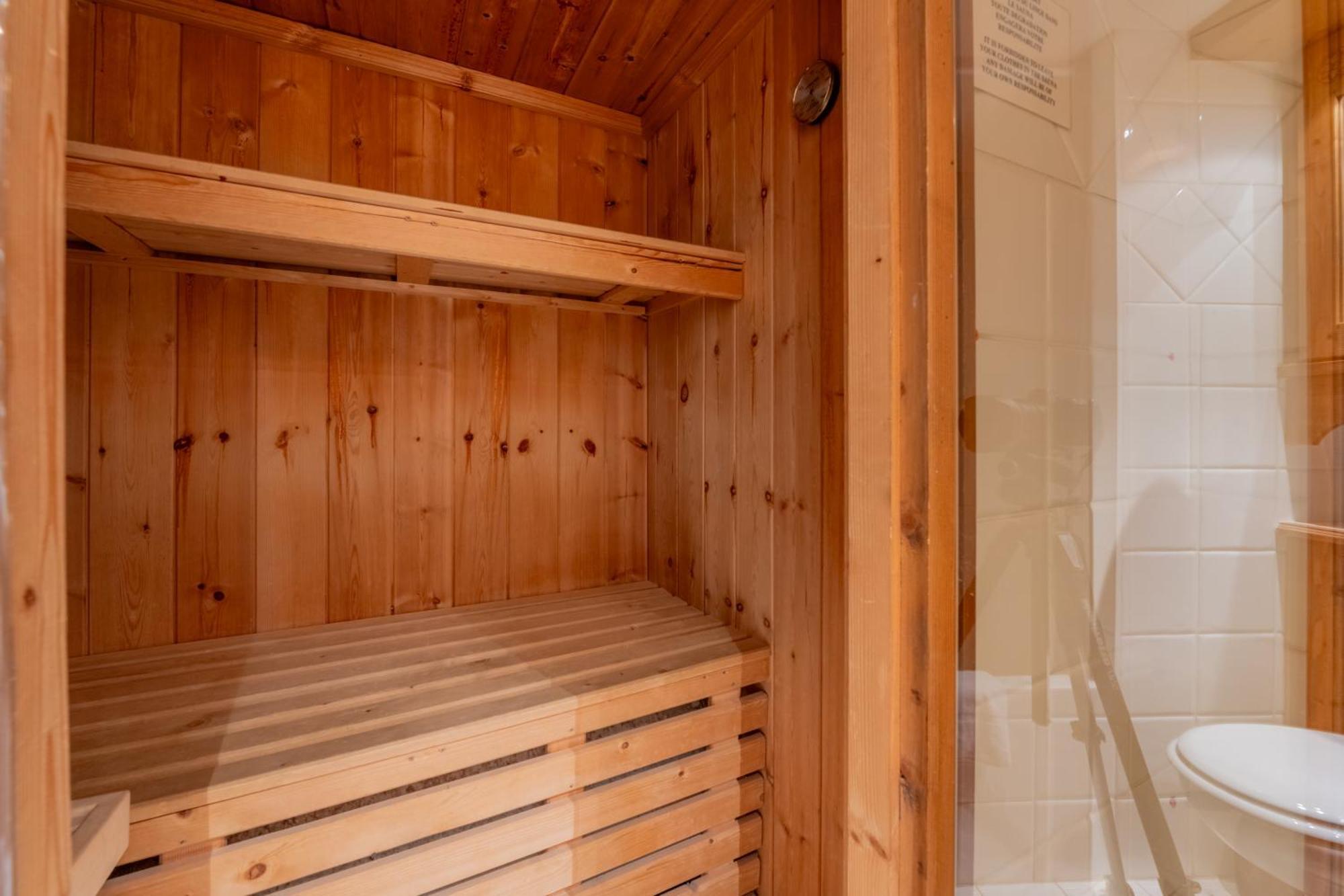 Apartment Le Cristal - Grands Montets 20 - Happy Chamonix