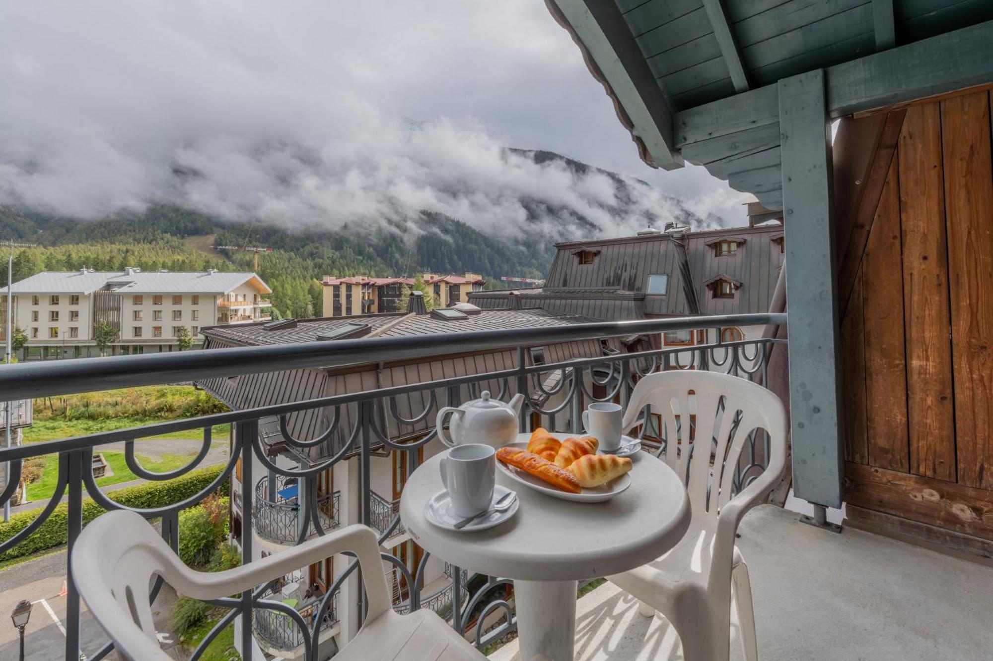 Apartment Le Cristal - Grands Montets 20 - Happy Chamonix