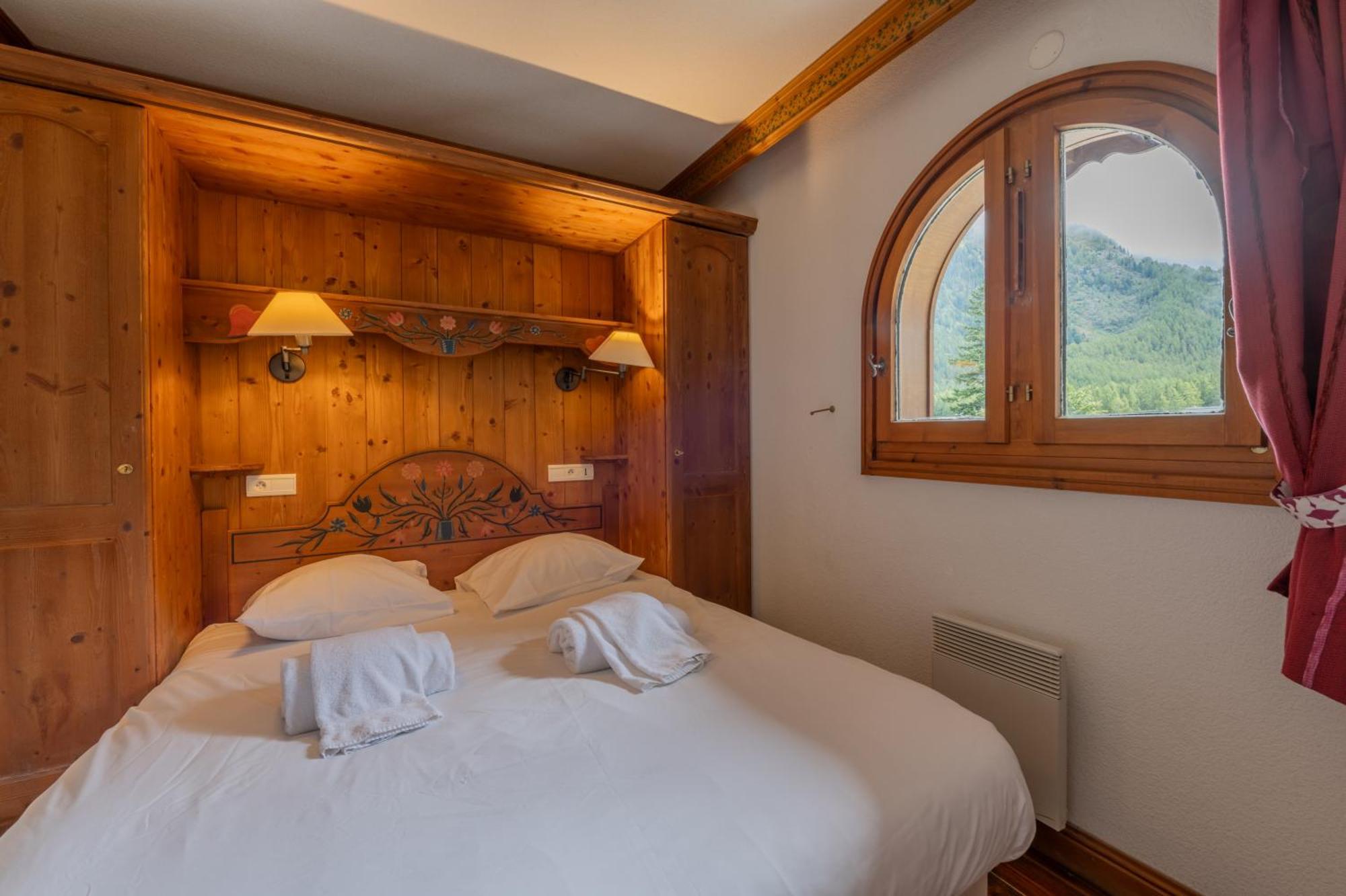 Apartment Le Cristal - Grands Montets 18 - Happy Chamonix