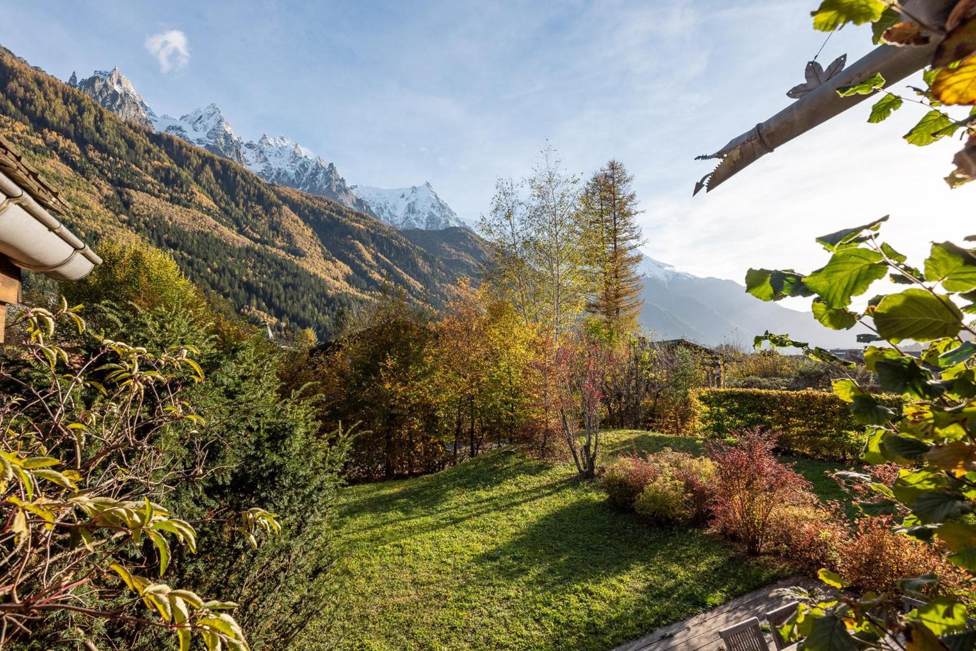 Big Mountain House - Alpes Travel - Les Praz - Sleeps 8 *