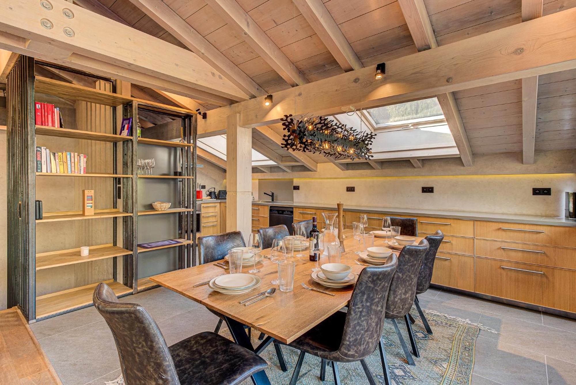 Big Mountain House - Alpes Travel - Les Praz - Sleeps 8 *