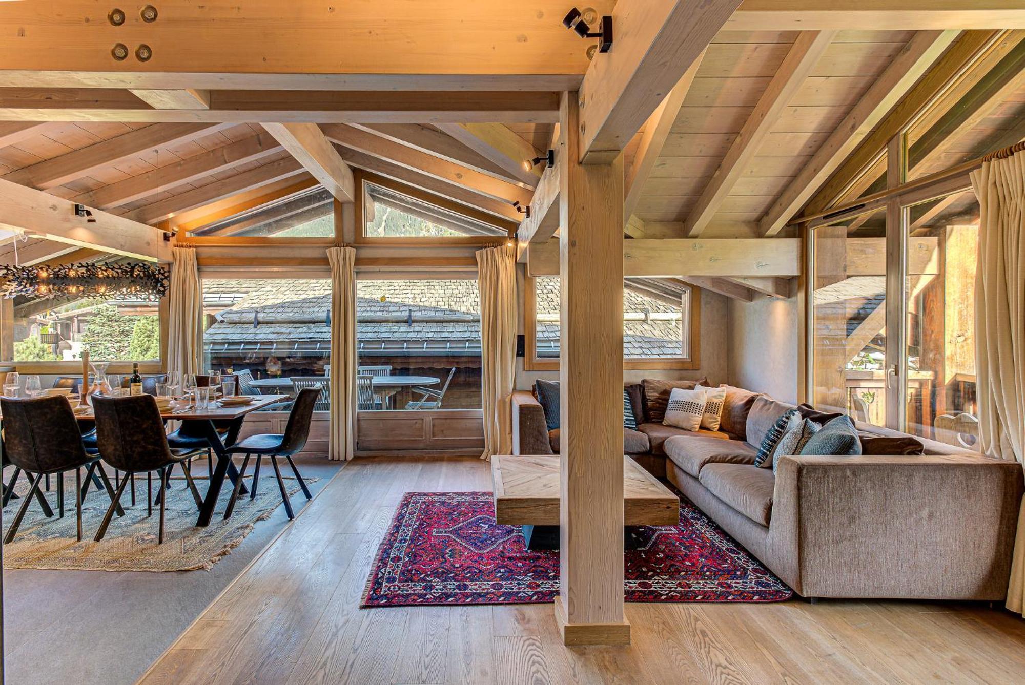 Big Mountain House - Alpes Travel - Les Praz - Sleeps 8 Chamonix