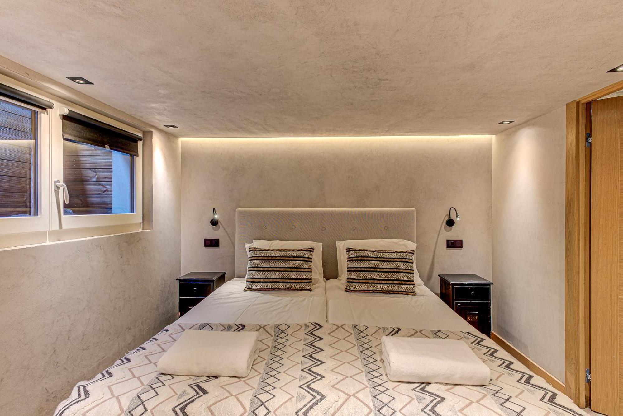 Chalet Big Mountain House - Alpes Travel - Les Praz - Sleeps 8 Chamonix