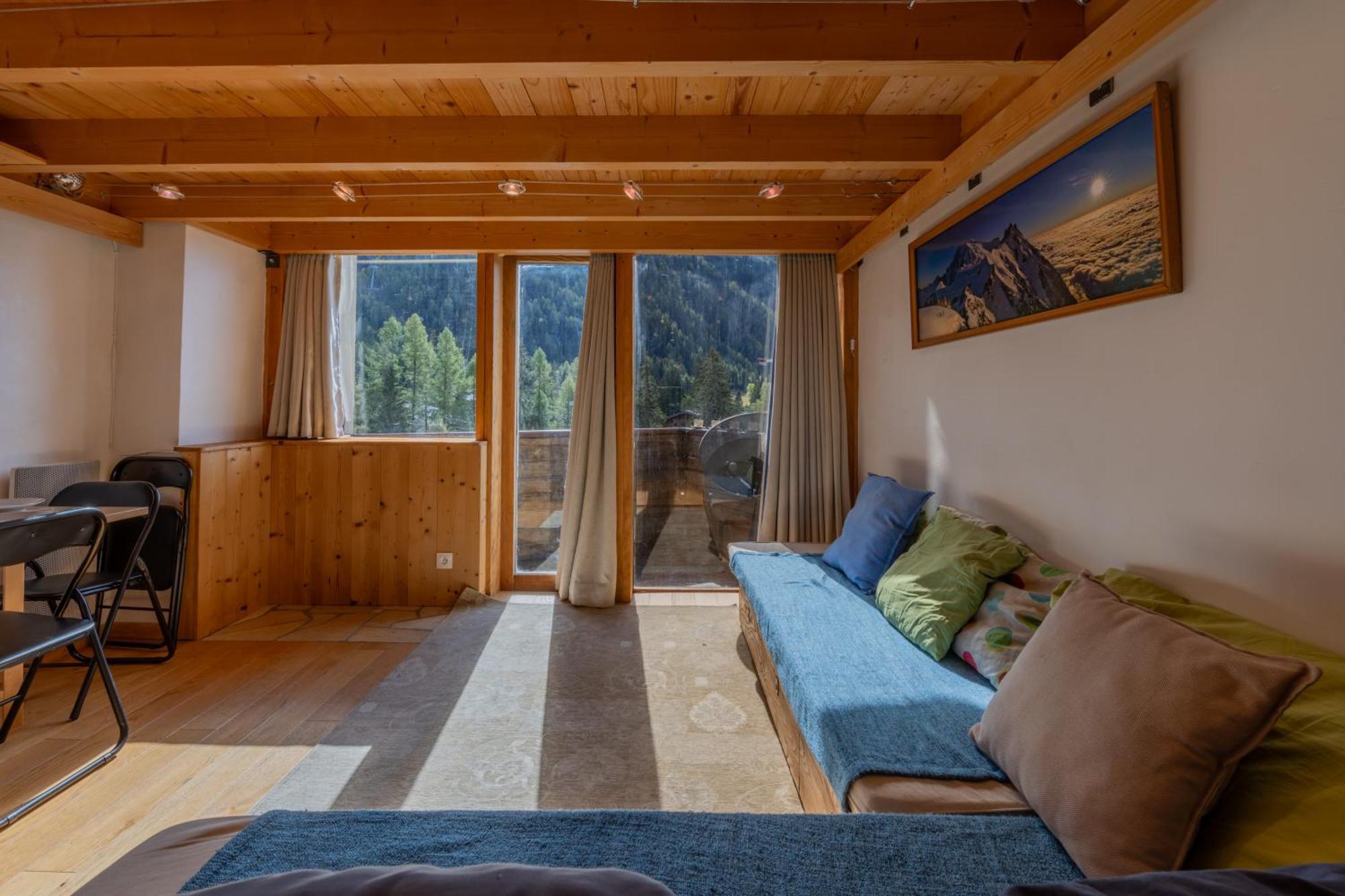 Grand Roc - Campanules 317 - Happy * Chamonix