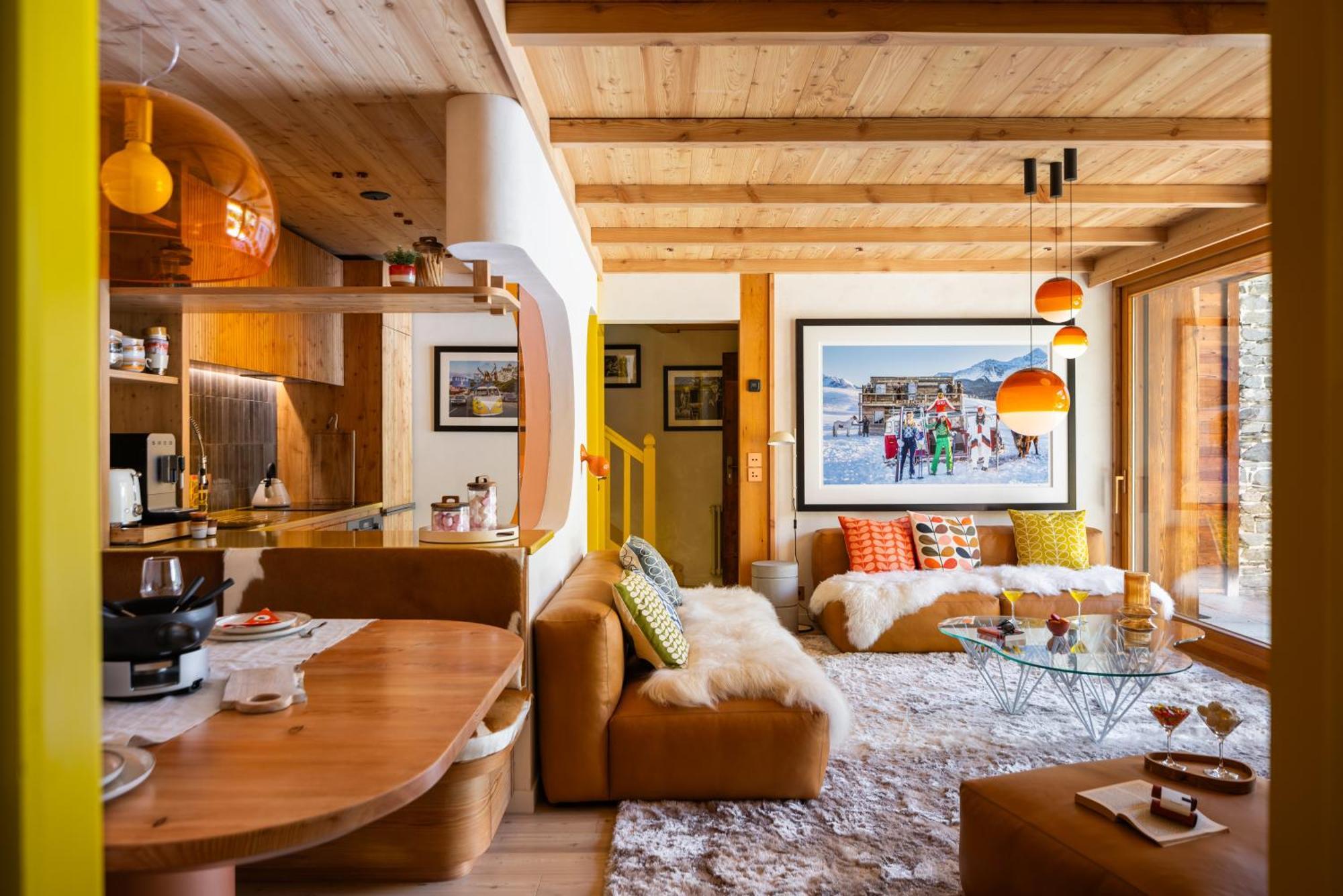Chalet Three Bedroom Lemon Pit *