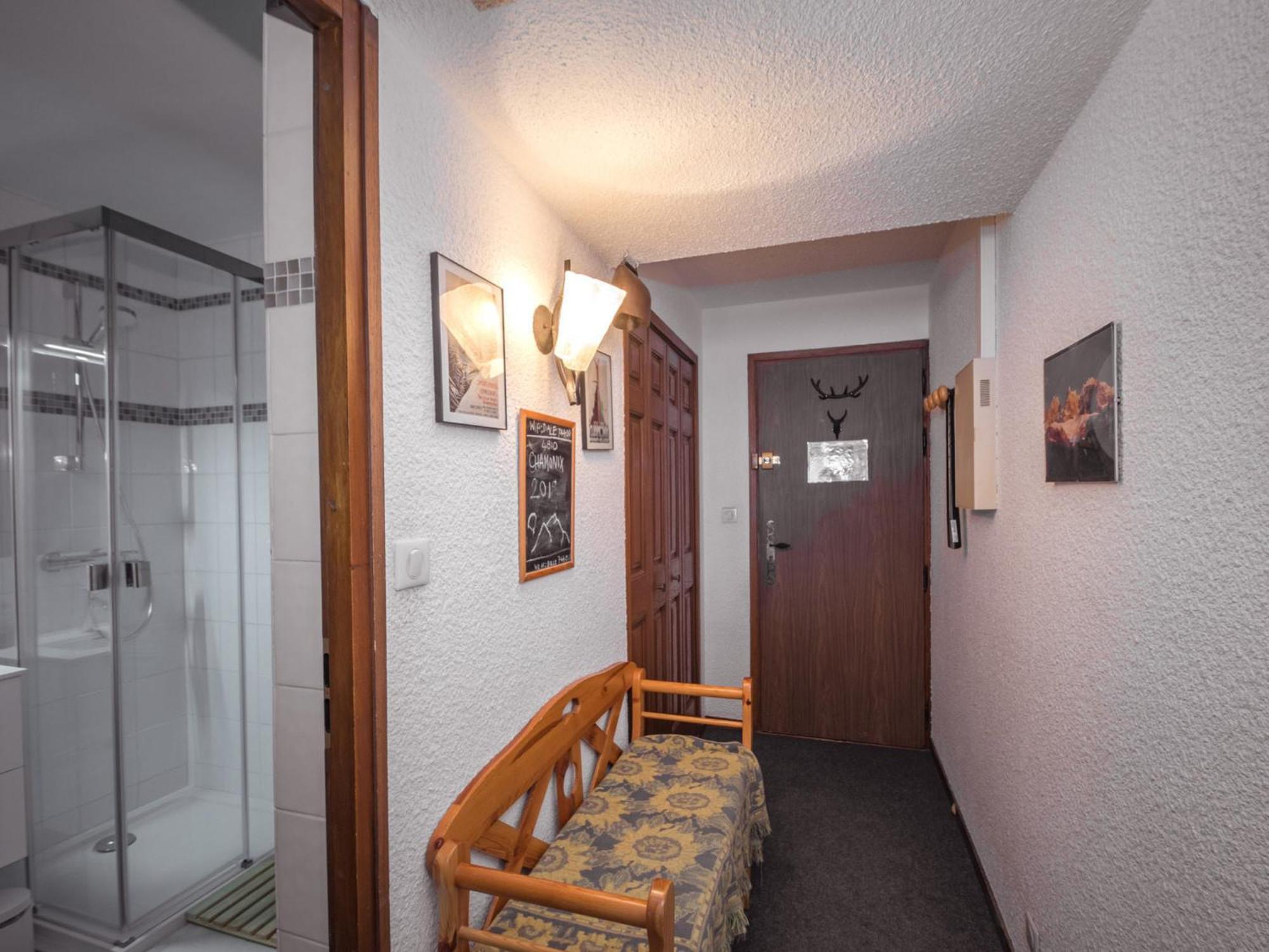 Au Pied Des Pistes Avec Parking Et Wifi - Fr-1-343-162 Apartment
