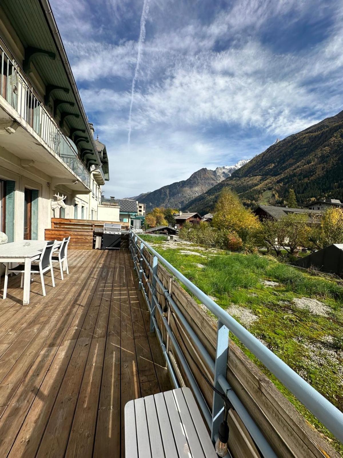 Apartment 70sqm In Heart Of Chamonix