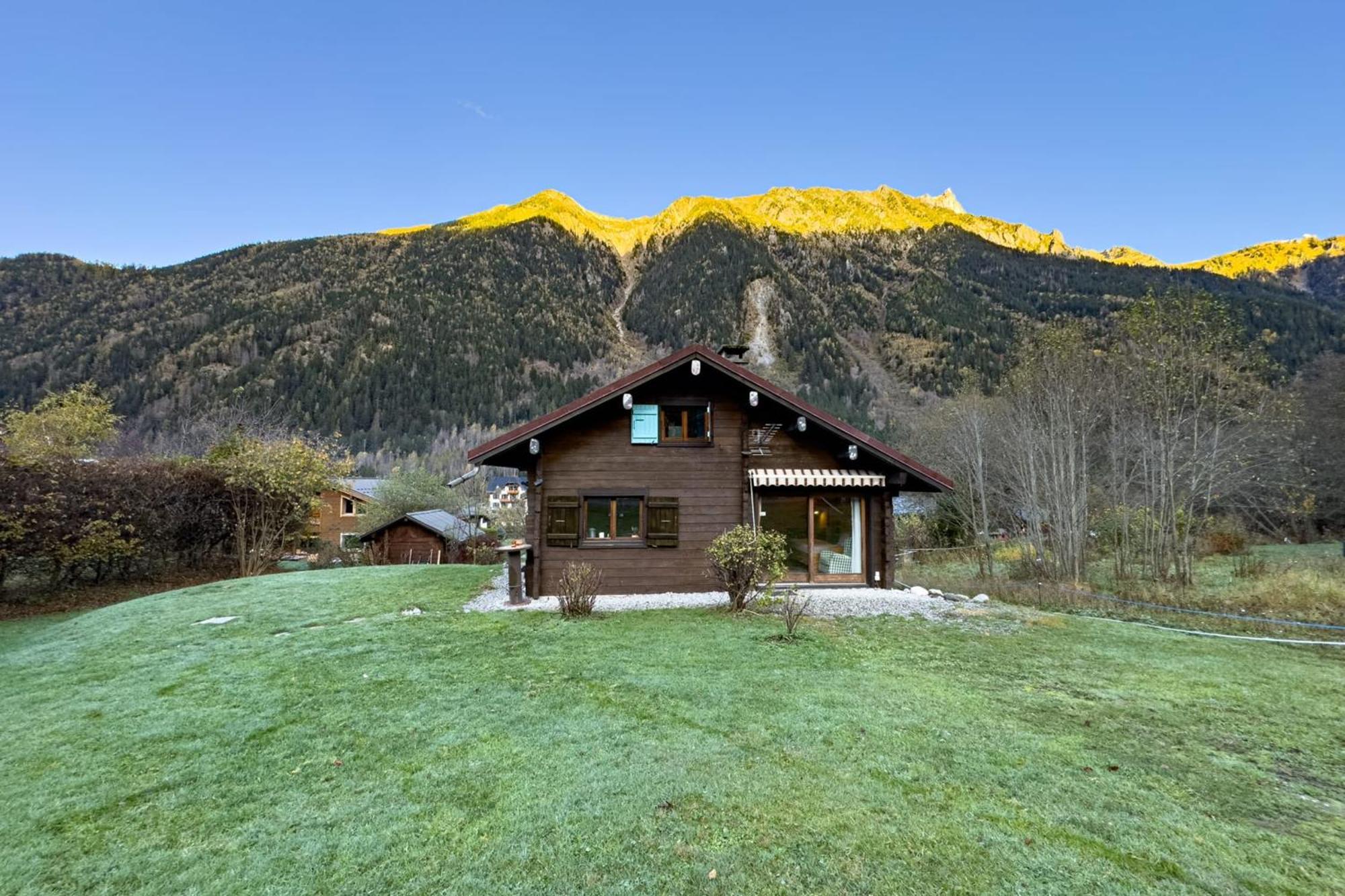 Authentic Family With Garden In * Chamonix