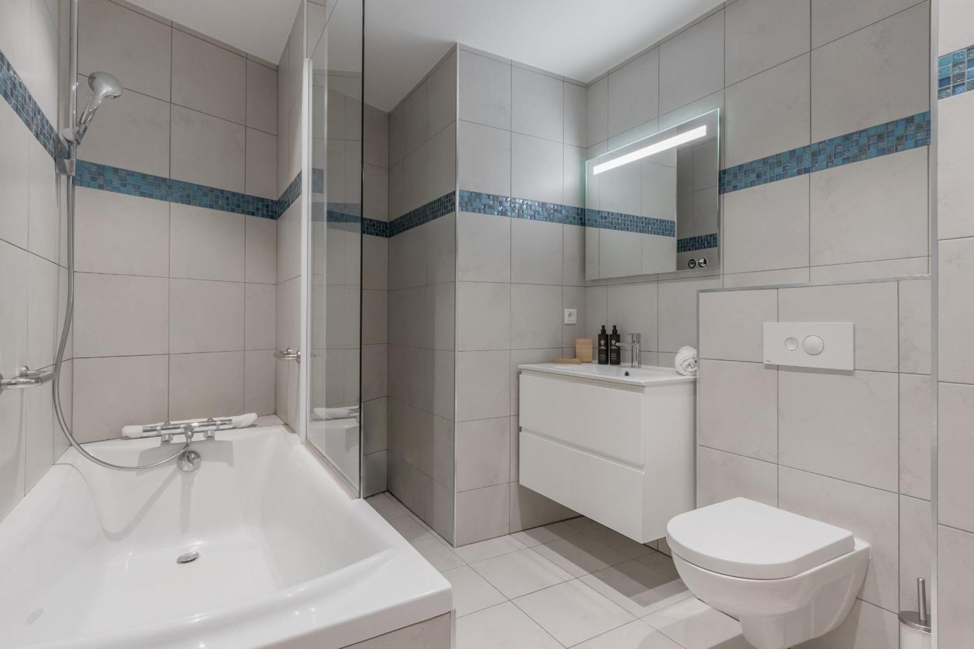 Grand Paradis Apartment *