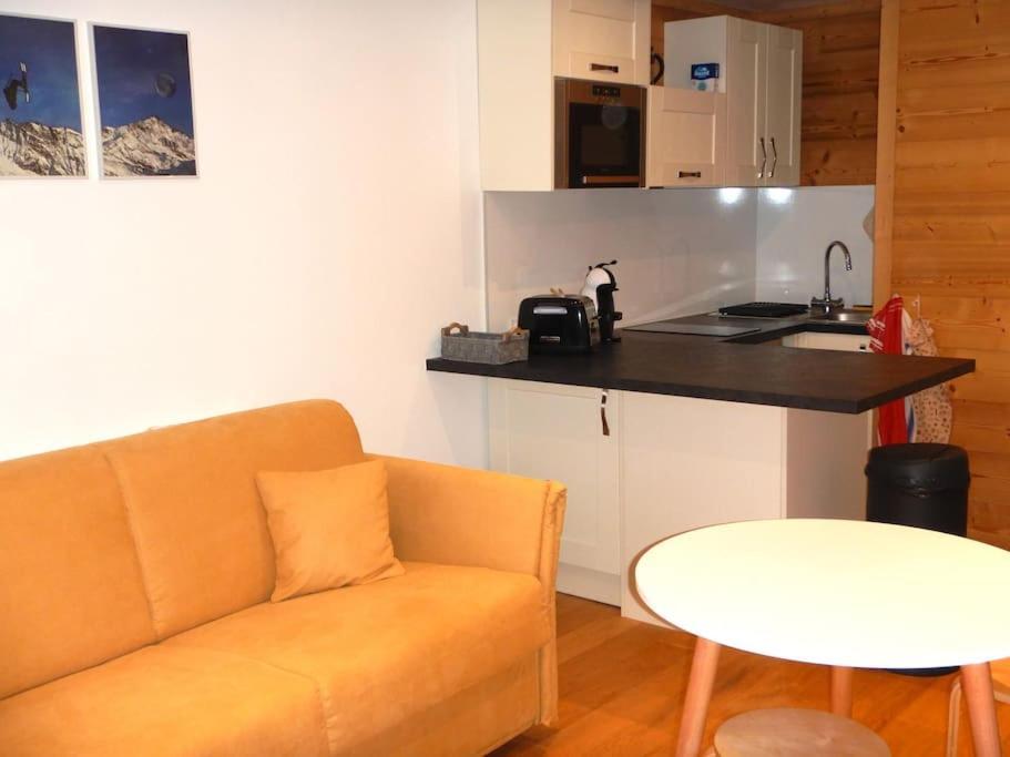 Les Montagnes Sur Le Balcon Apartment Chamonix