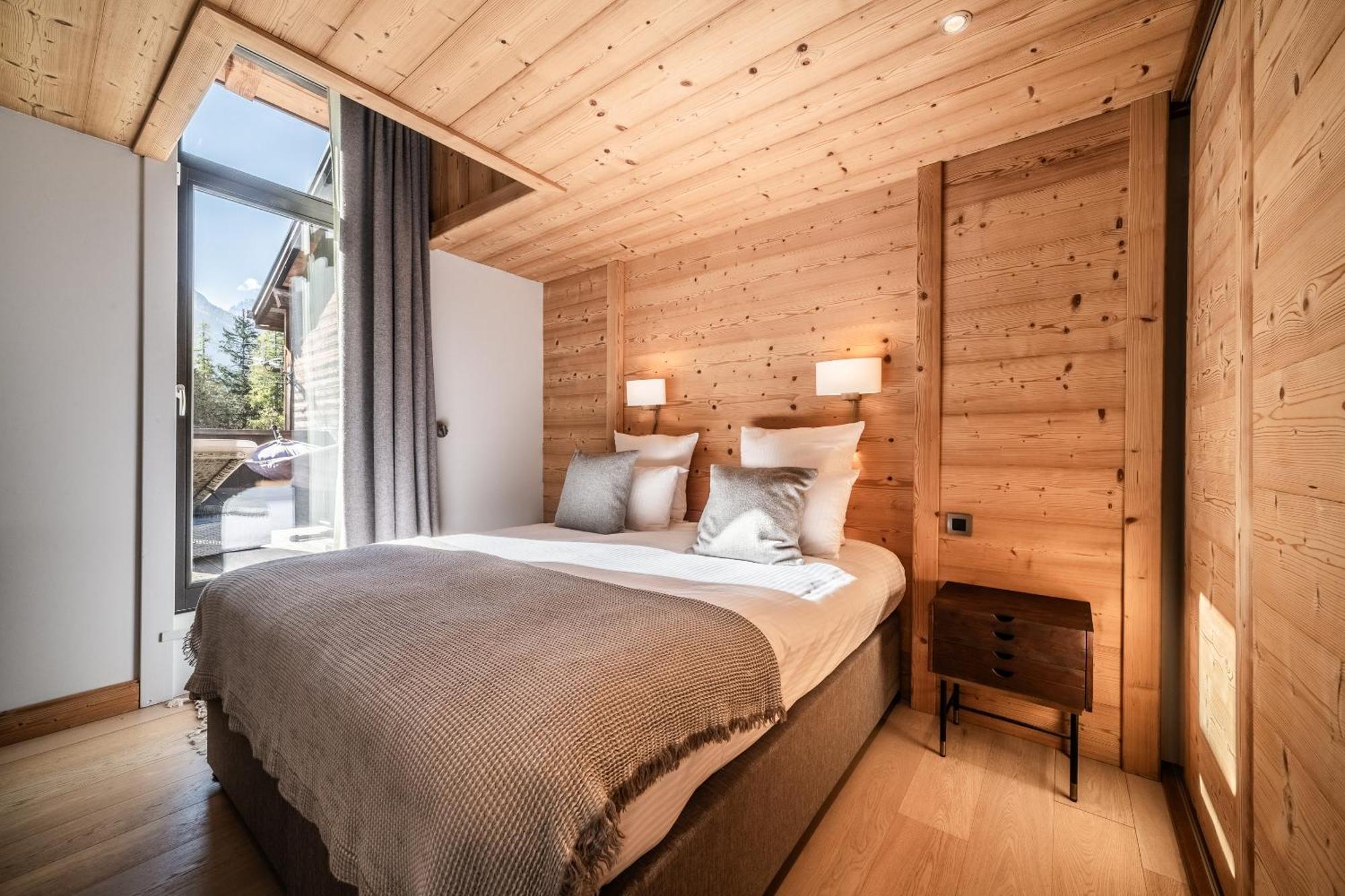 Aman Argentiere - By Emerald Chalet Chamonix