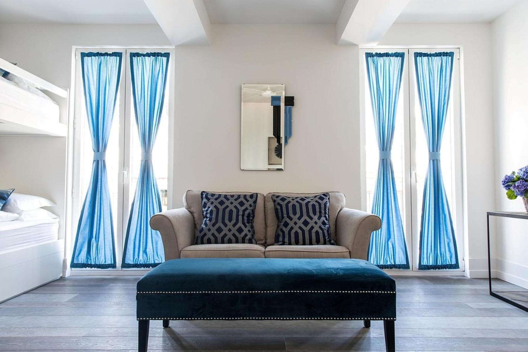 Penthouse Le Lustre *