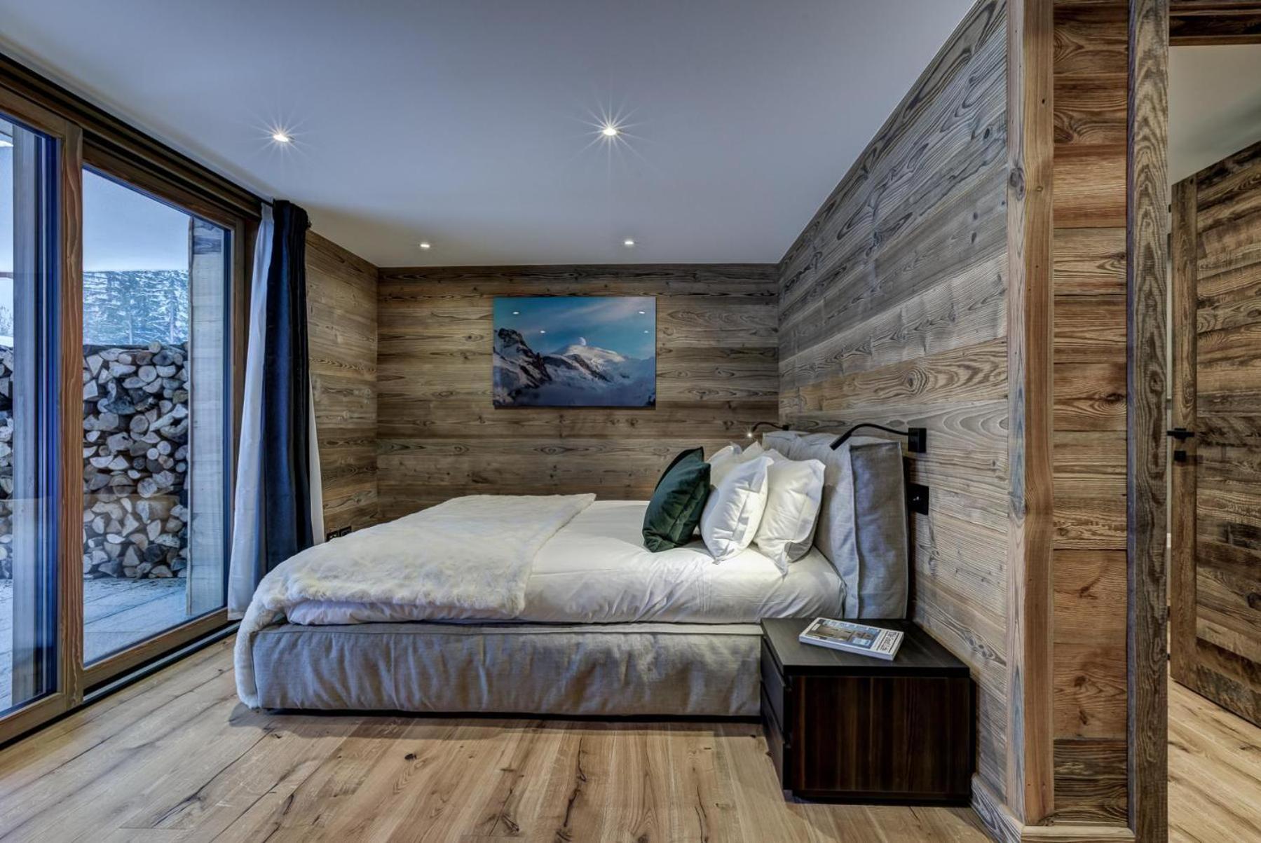 Freya Villa