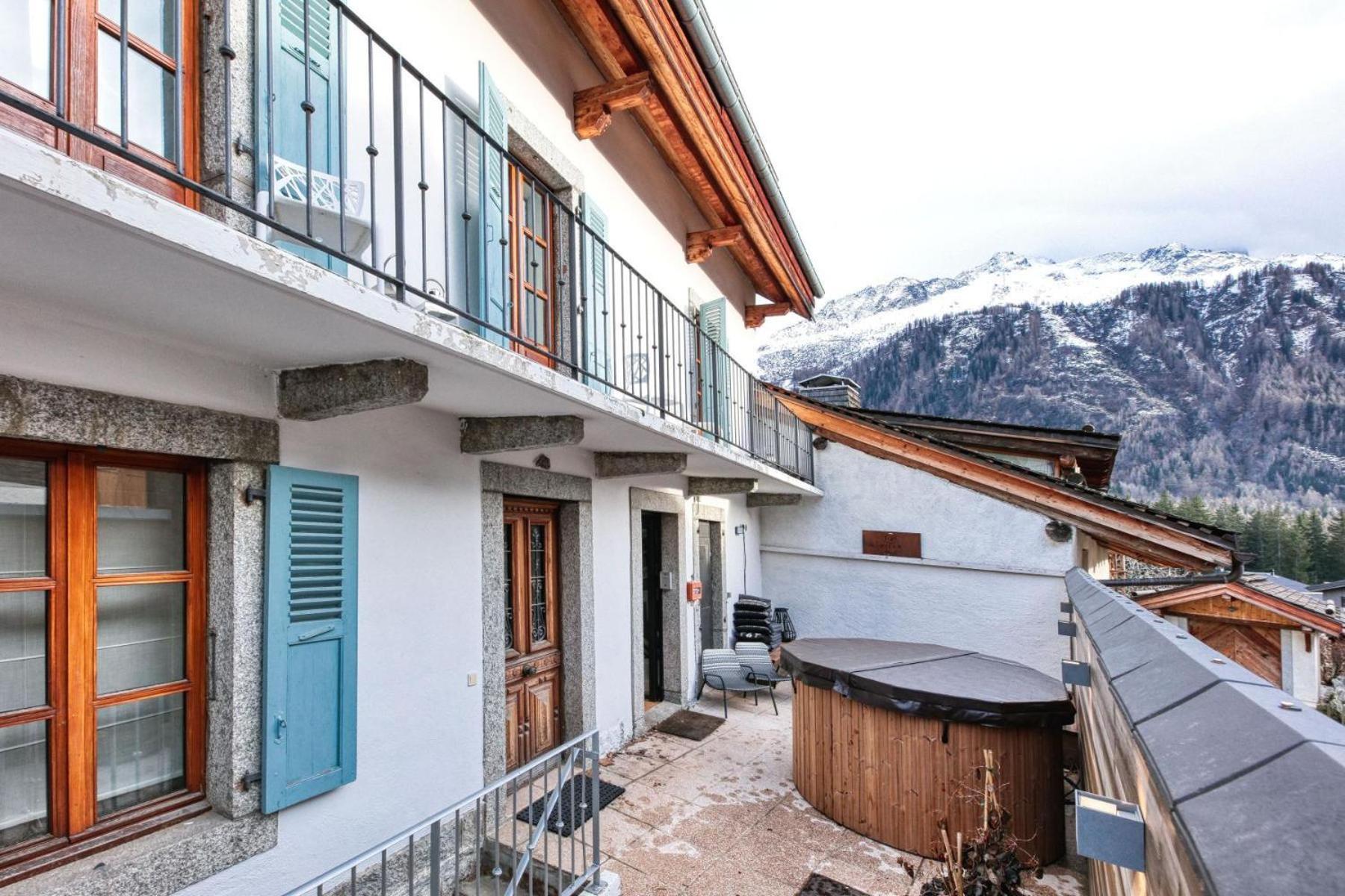 Le Marti Villa *