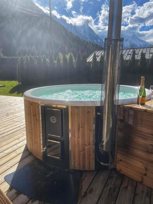 Amazing With Hot Tub Sauna And Panoramic View Chamonix