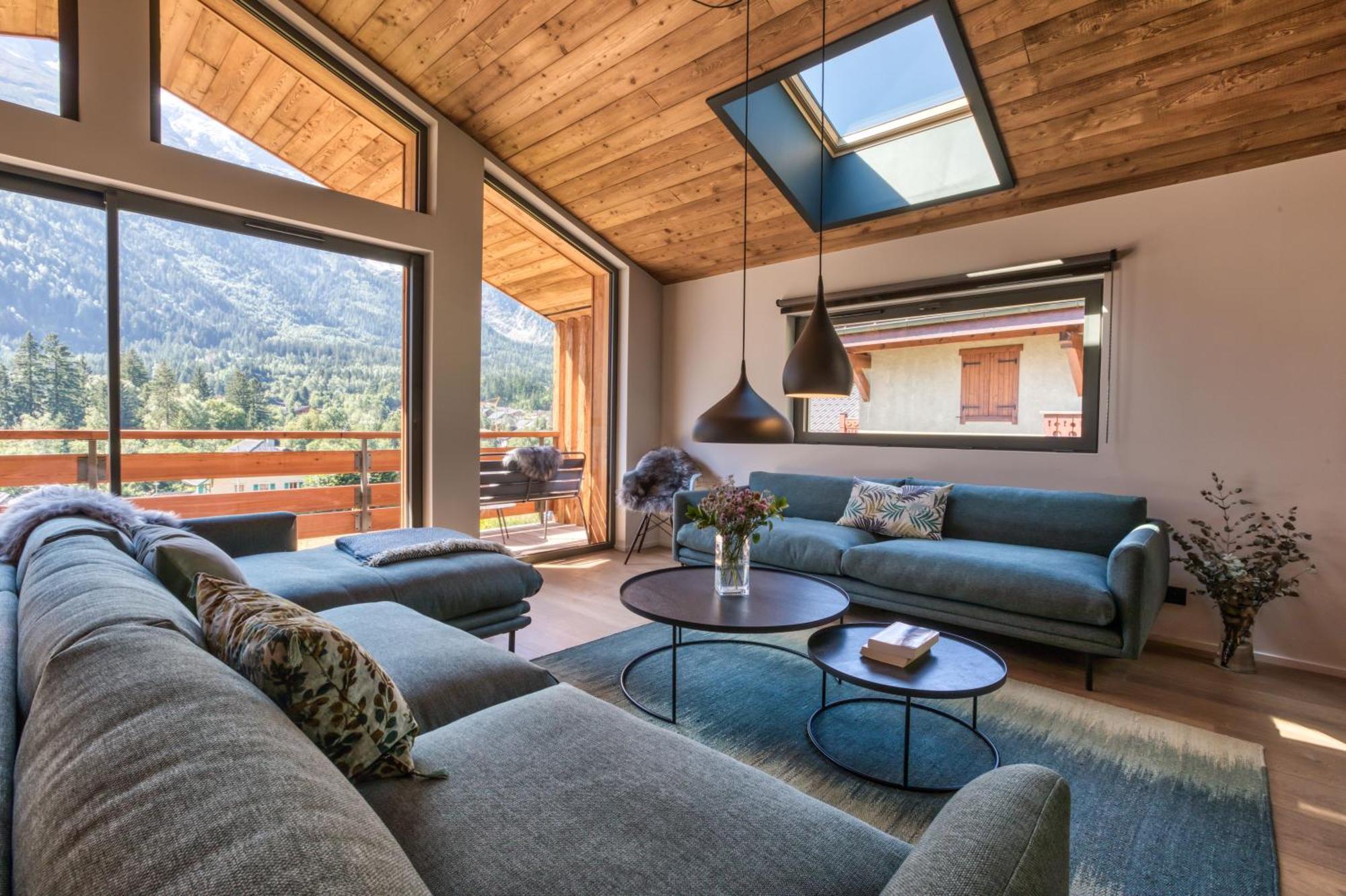 Choucas - Modern Luxury - Heart Of