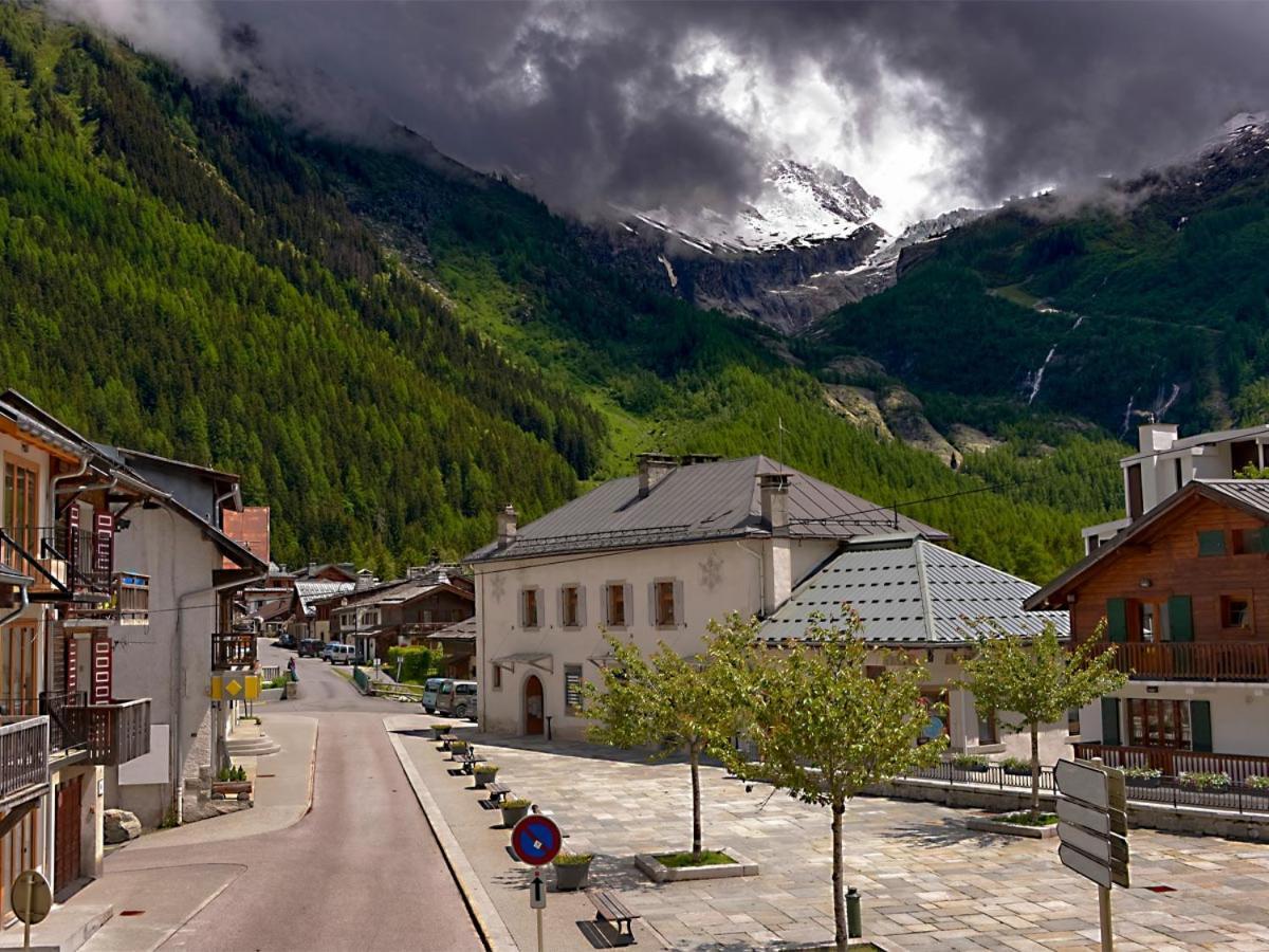 Vue Mont Blanc, Balcon Et Parking Prive Apartment