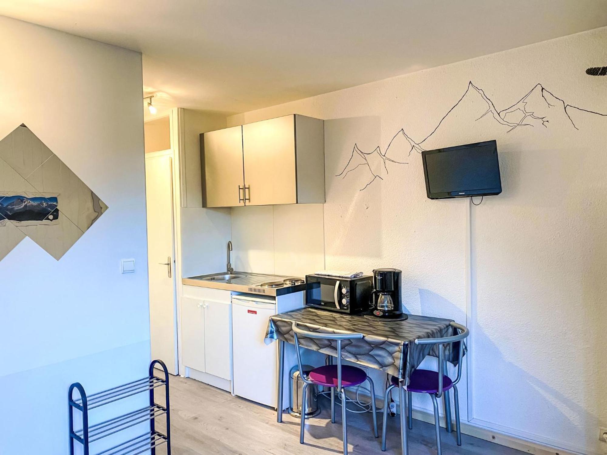 Arve 1 Et 2-3 By Interhome Apartment