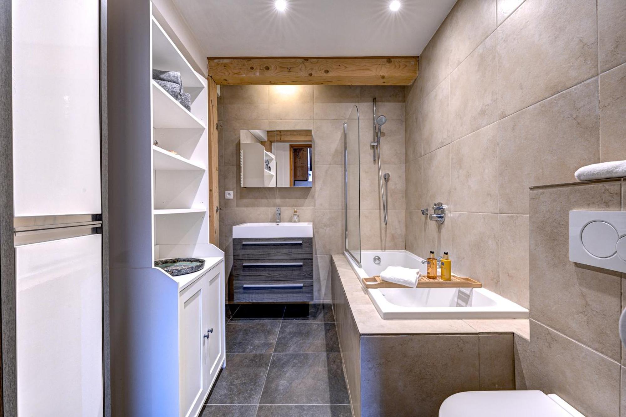 Tiki - Hot Tub & Sauna Chalet Chamonix