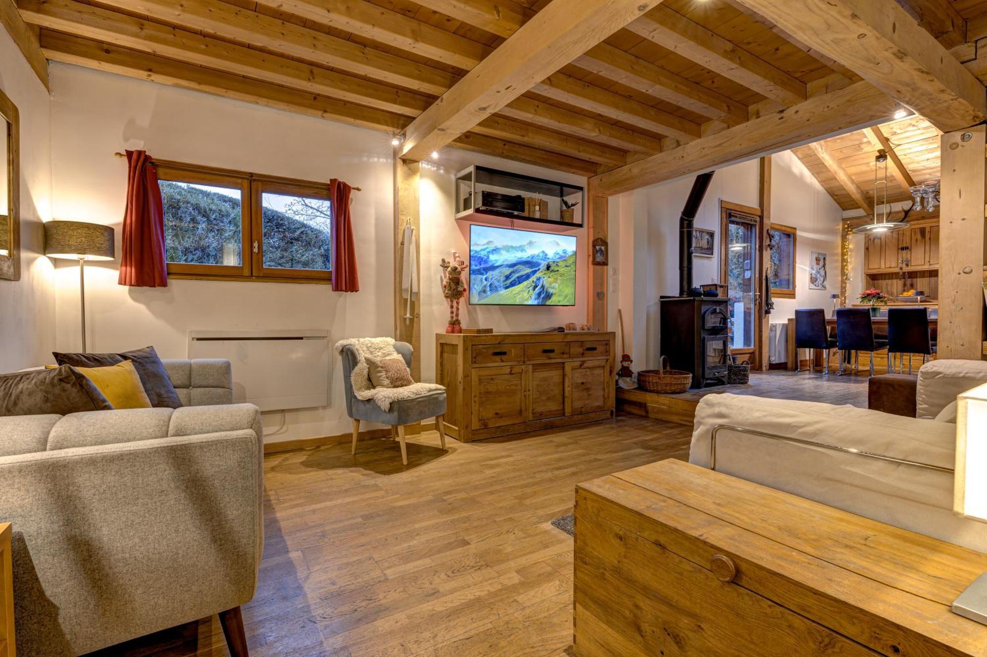 Chalet Tiki - Hot Tub & Sauna *