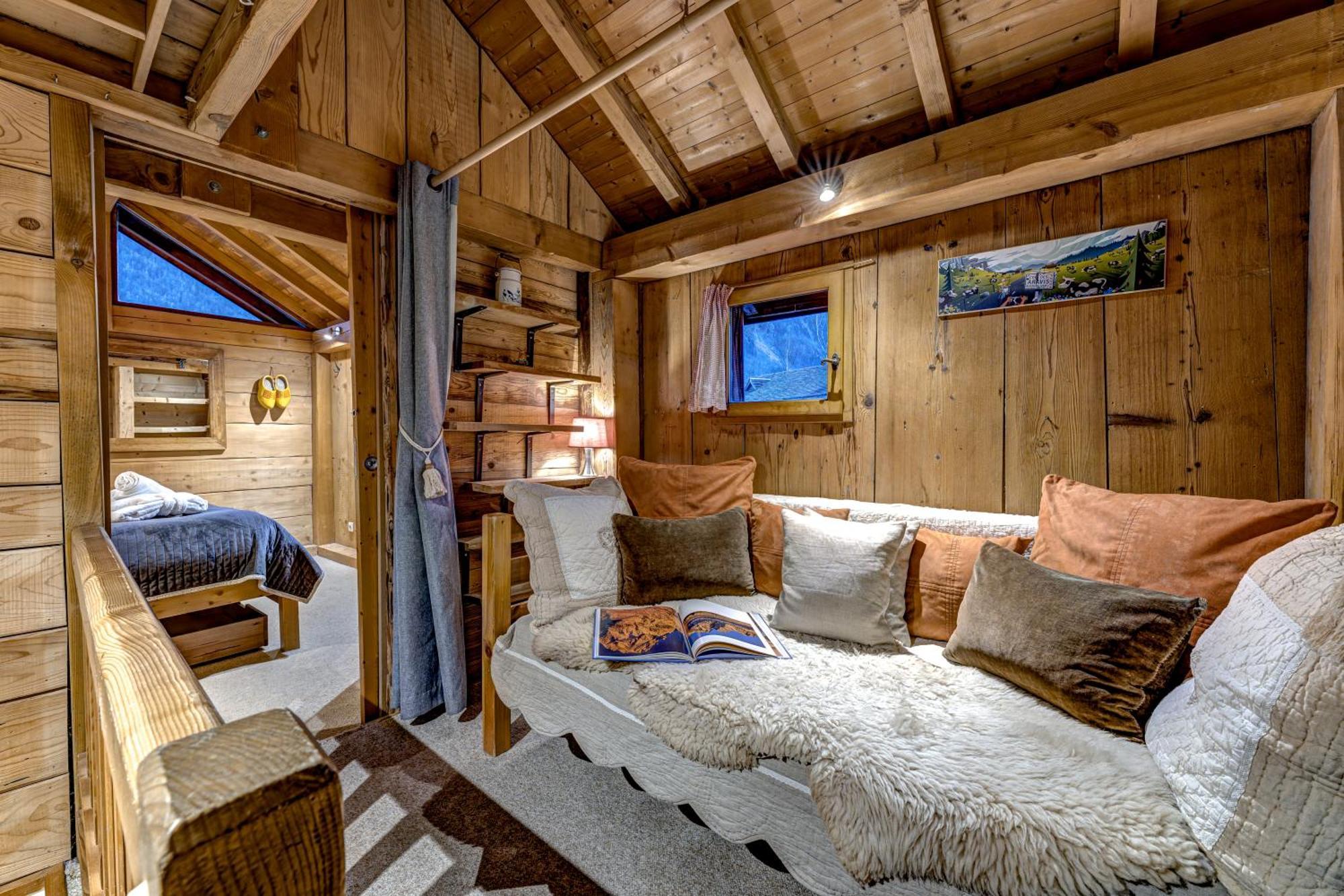 Chalet Tiki - Hot Tub & Sauna *