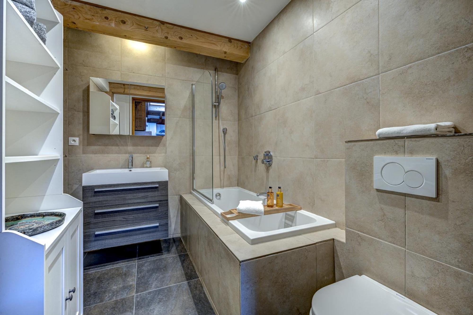 Tiki - Hot Tub & Sauna Chalet Chamonix