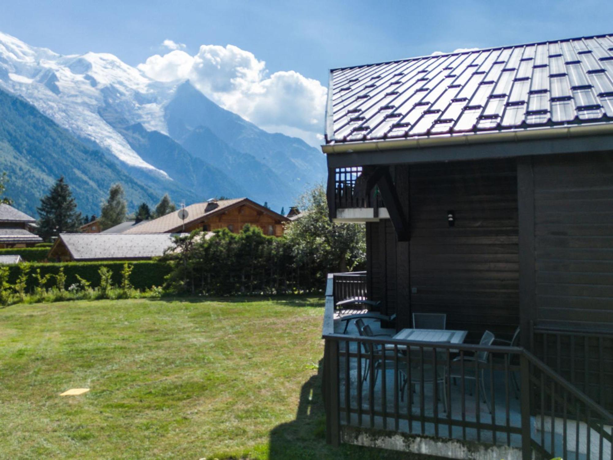 Demi-chalet Cosy Avec Terrasses, Wifi Et Parking A - Fr-1-343-228 Apartment Chamonix