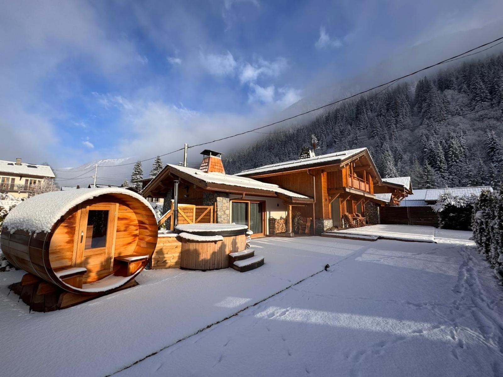 Chalet Amazing With Hot Tub Sauna And Panoramic View