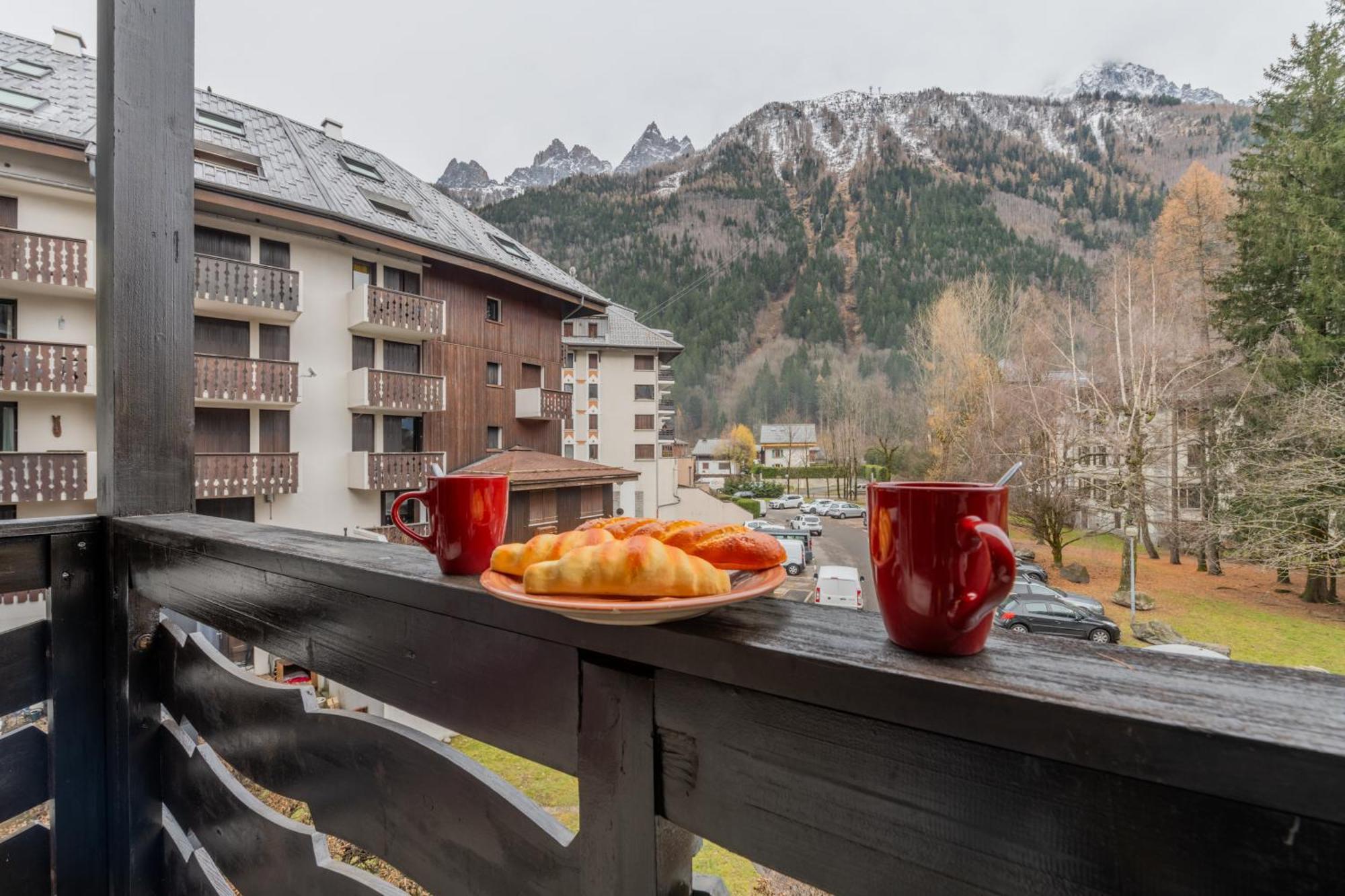 Apartment Sud - Triolet A106 - Happy