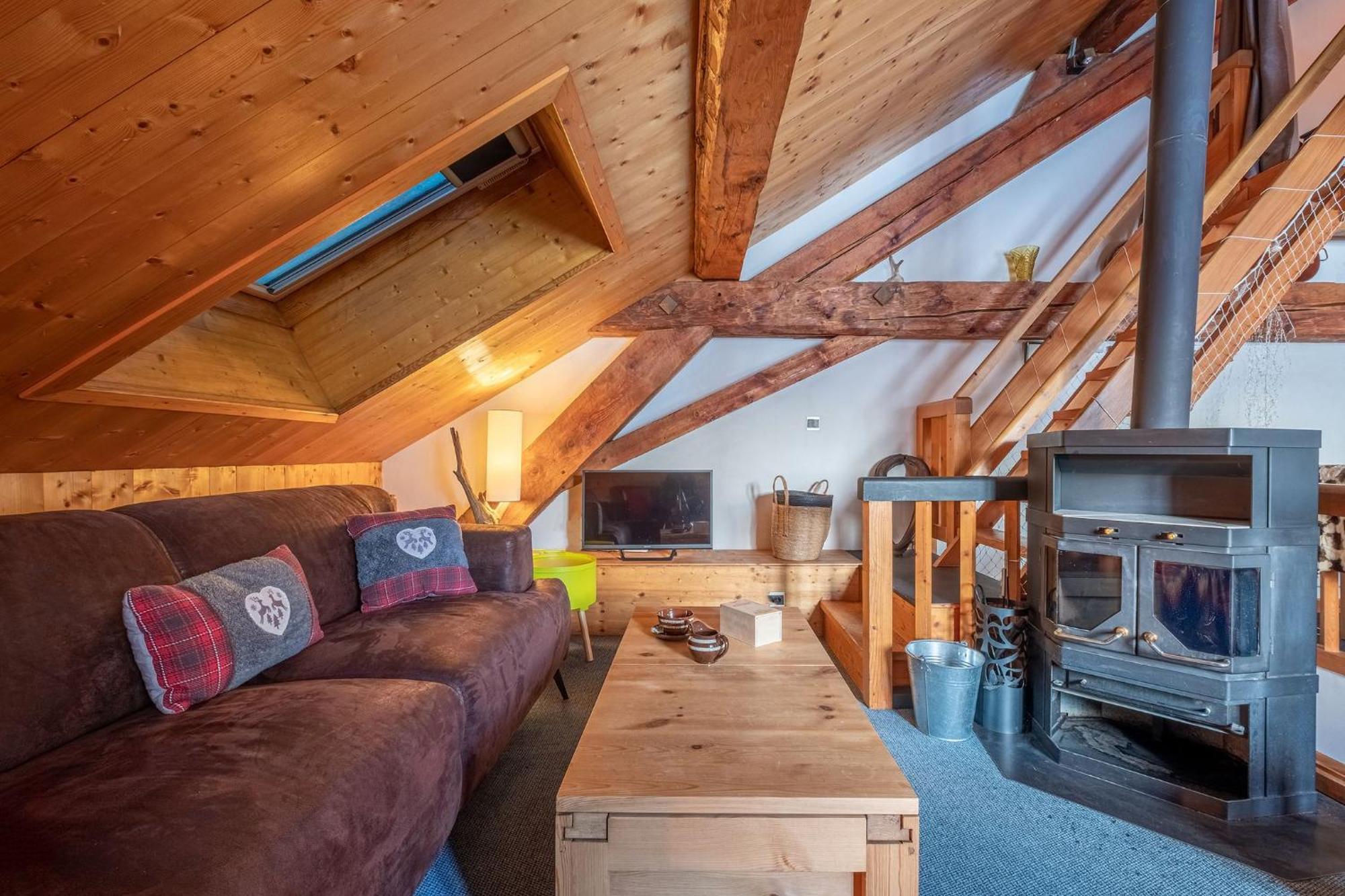 La Chapelle Aux Pieds Des Pistes Apartment
