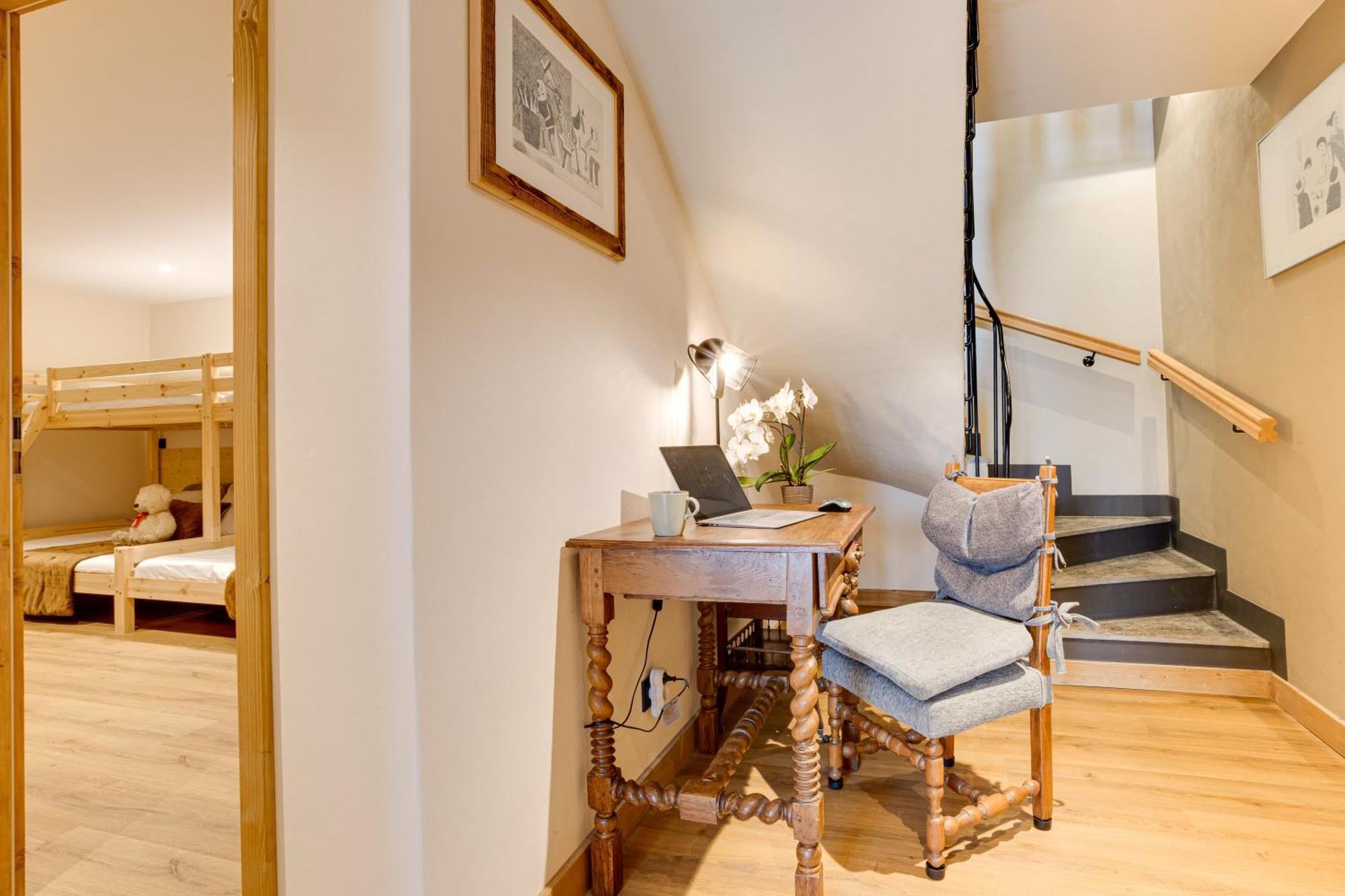 Ciscana Montblanc Chalet *