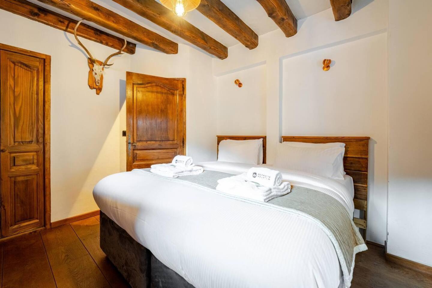 Lodge Marmotte Mountain Manor *