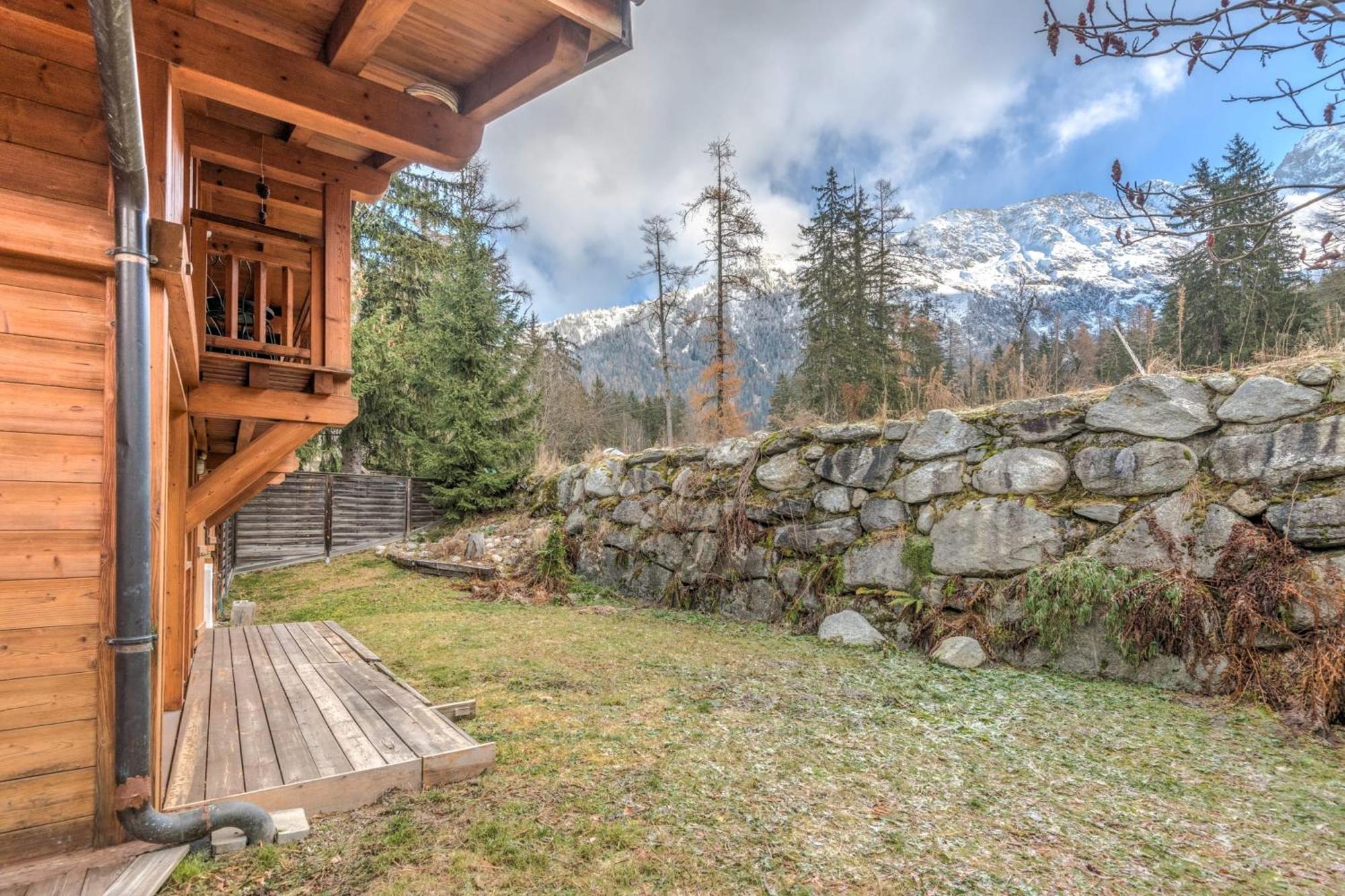 Chalet Hideaway 1 - Welkeys *
