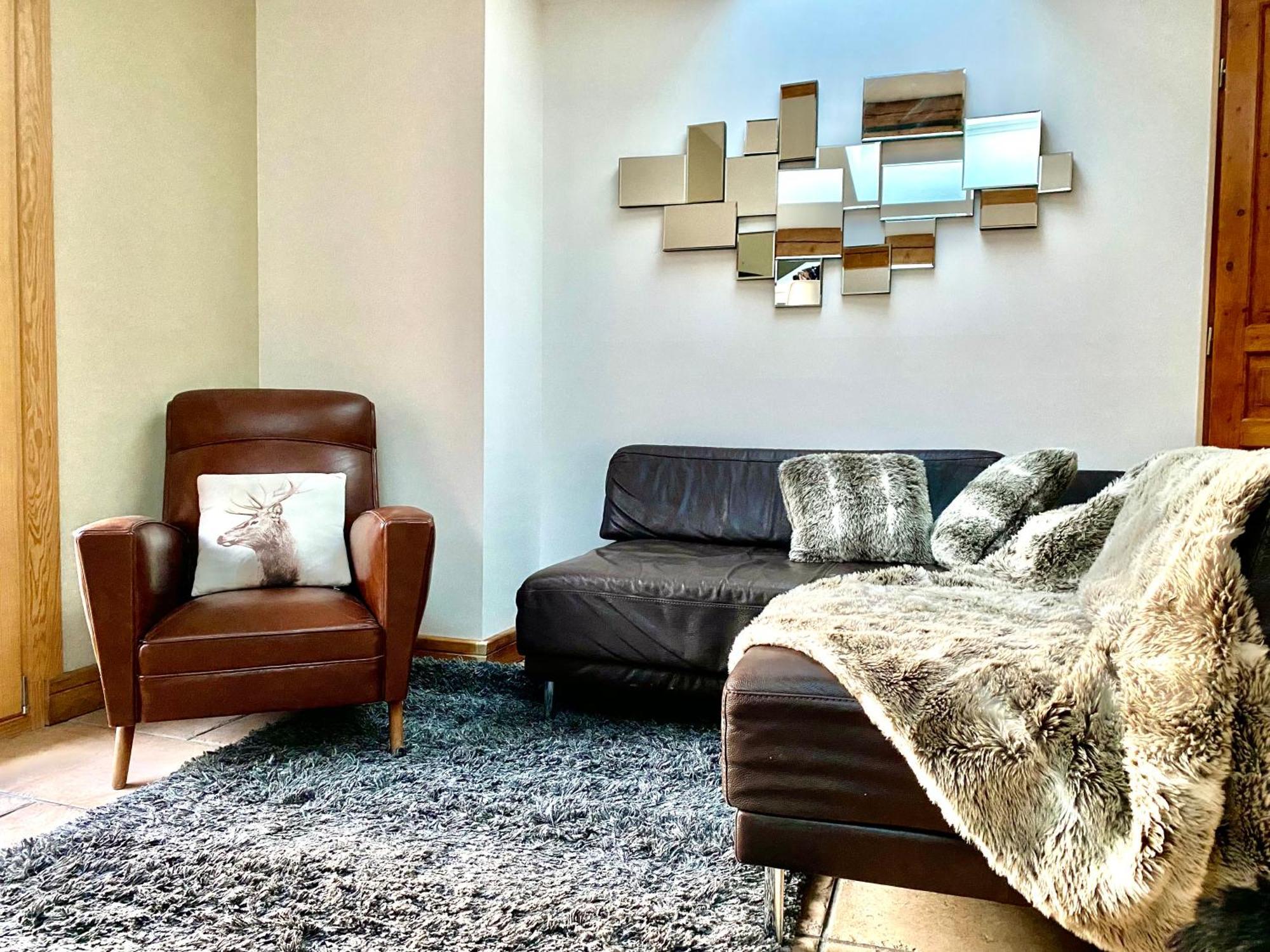 Apartment Summit