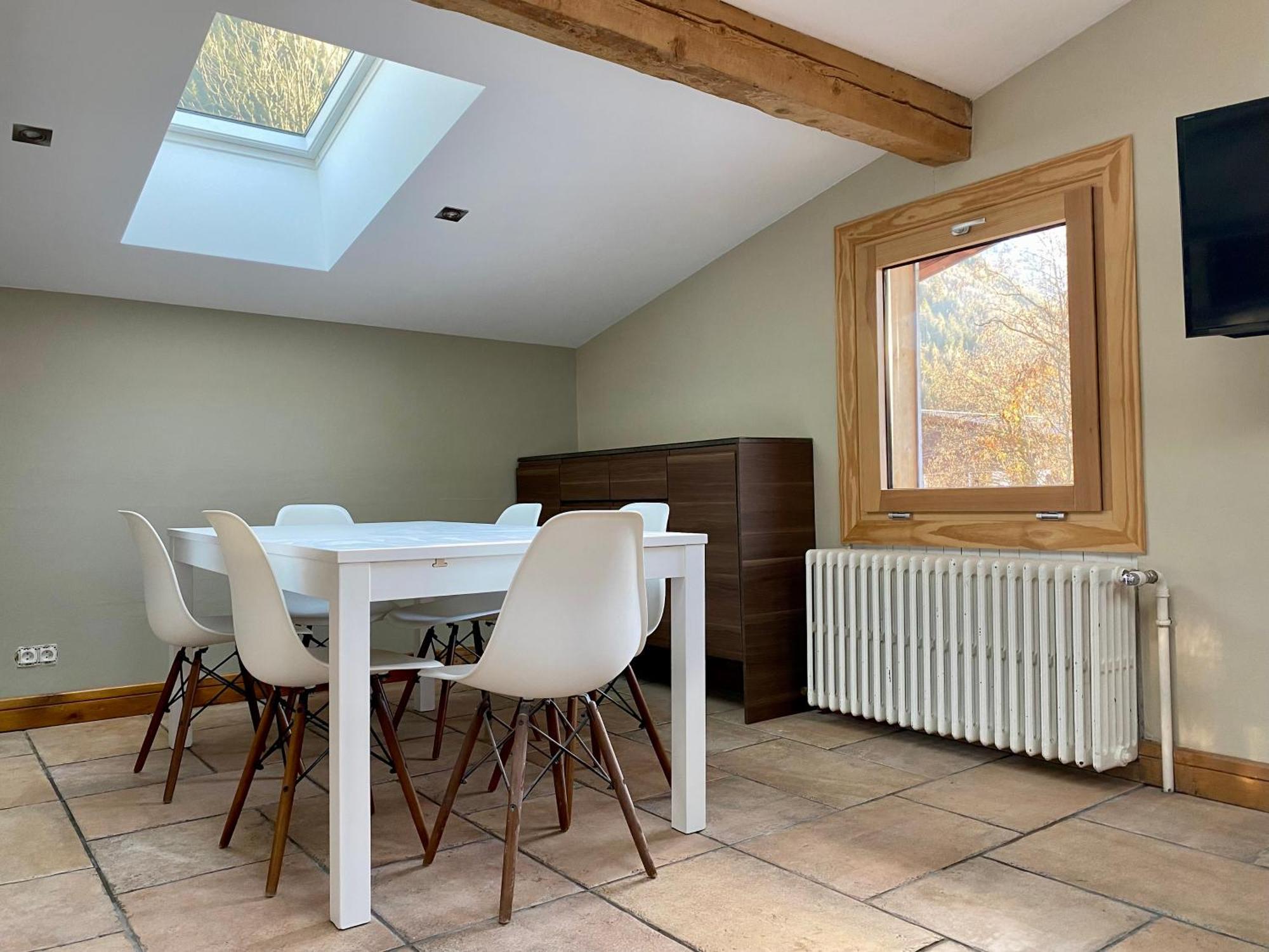 Penthouse Apartment, 3 Bedroom With Private Balcony Apartment
