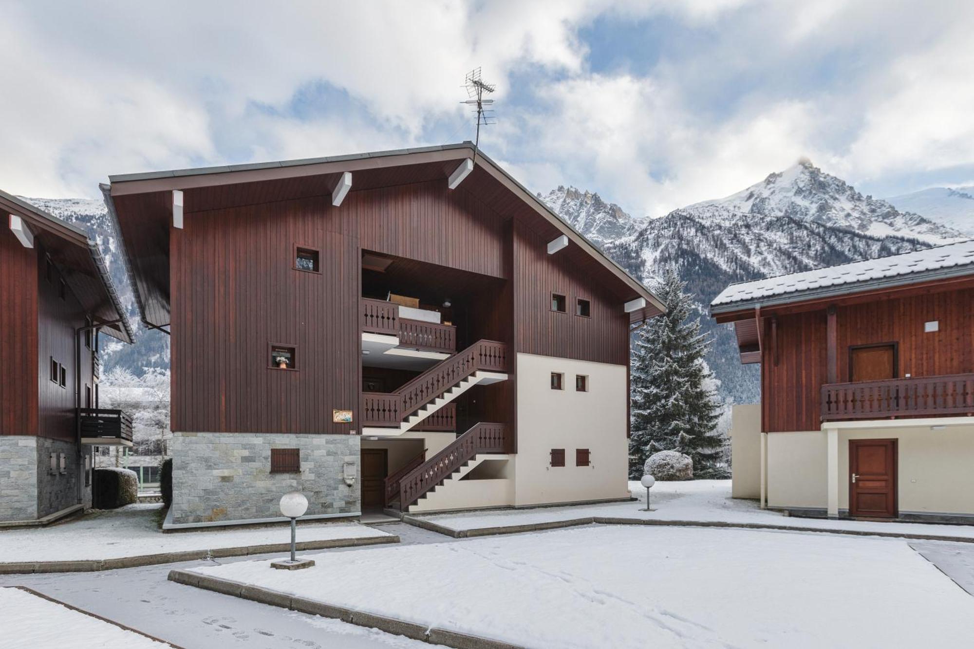 Apartment Les Jardins Du Mont-blanc - Happy
