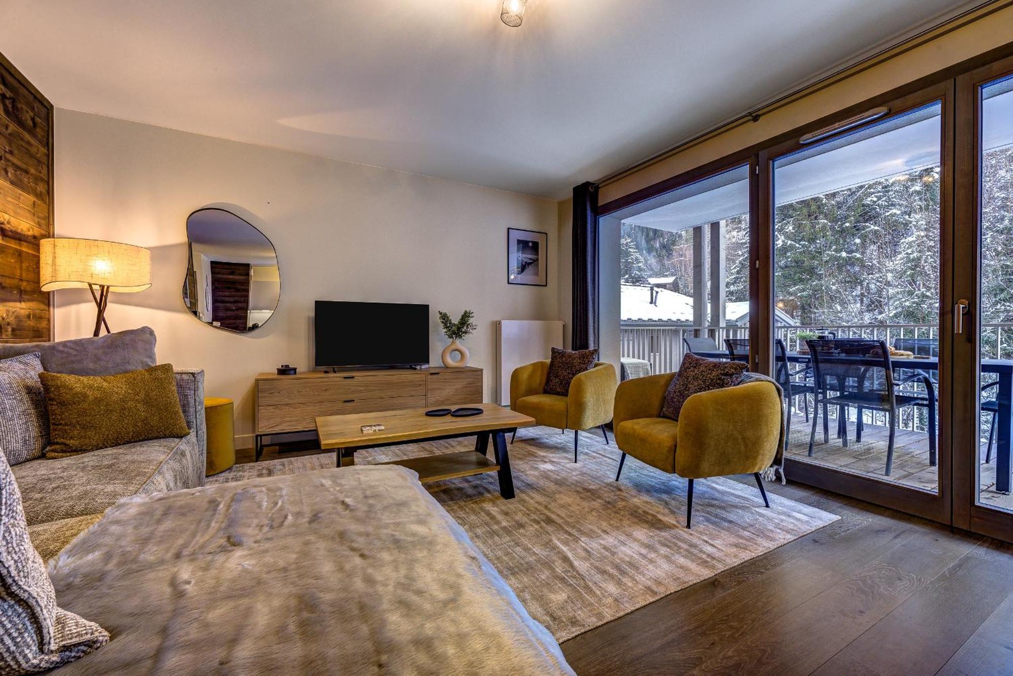 Apartment White Pearl *
