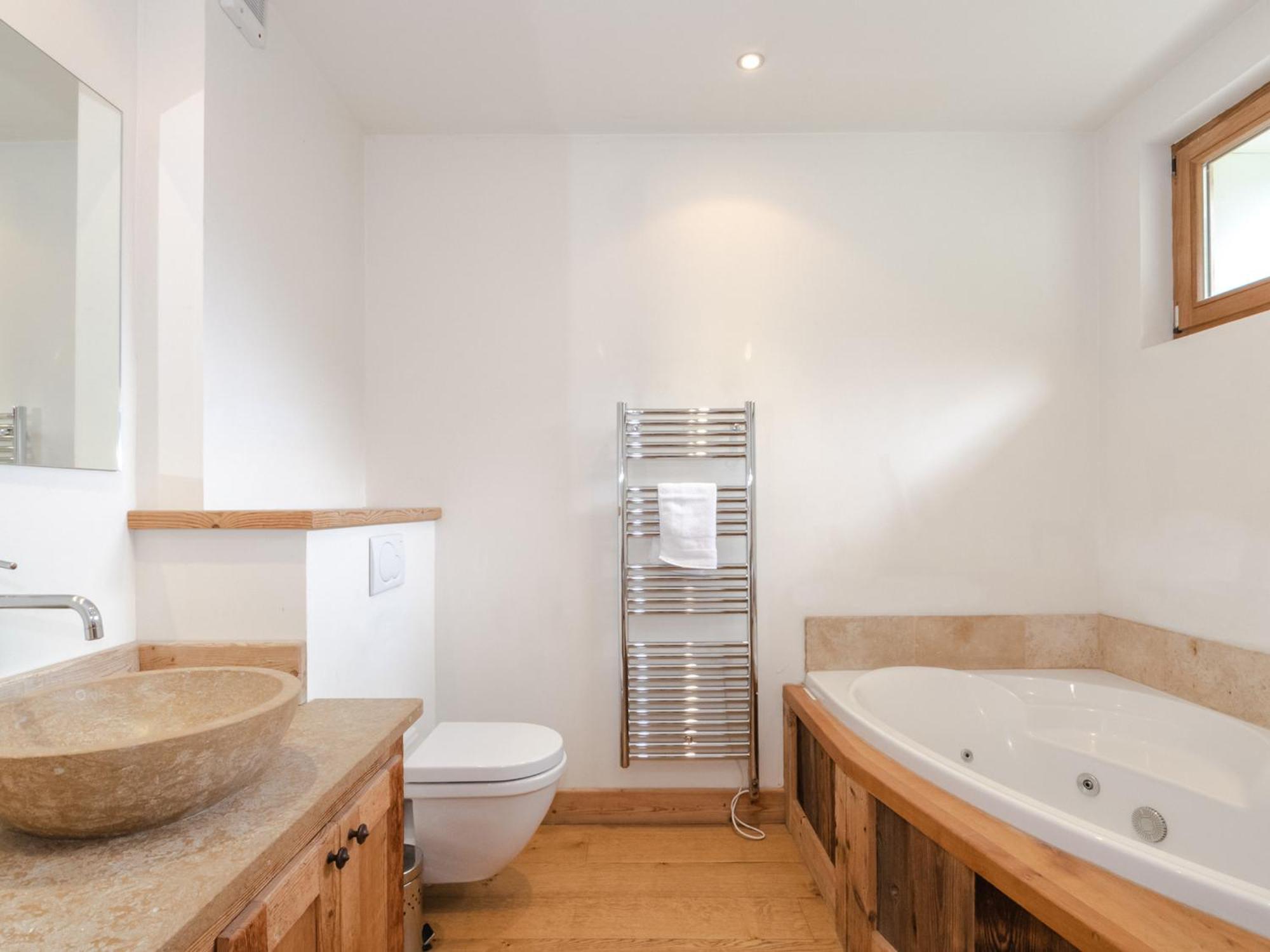 De 115m² Avec Terrasse Et Cheminee A Chamonix-mont-blanc, Proche Centre Et Telepherique - Fr-1-343-178 * Chamonix