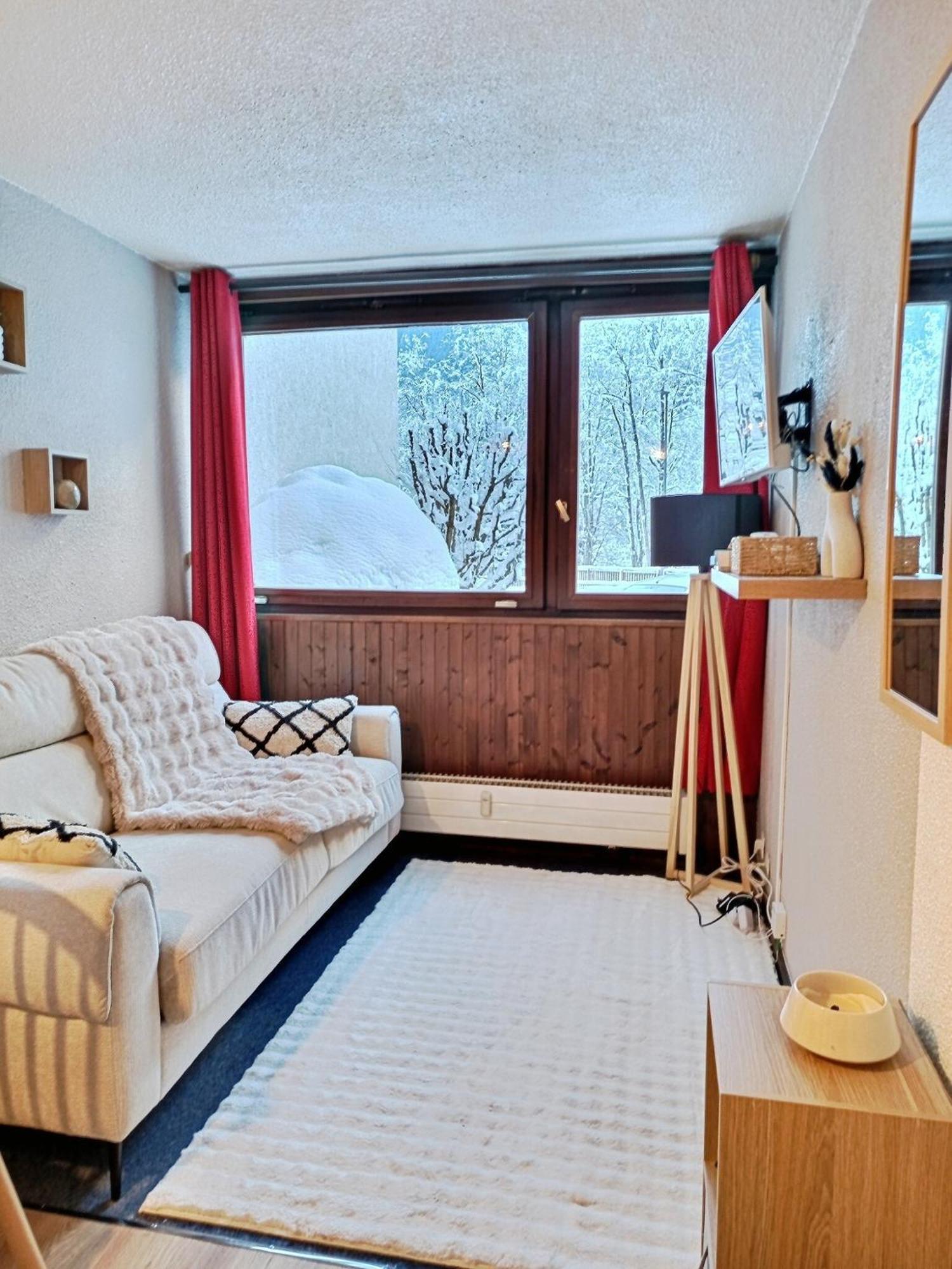 : Intime Au Bord Du Des Gaillands Et Pistes De Apartment