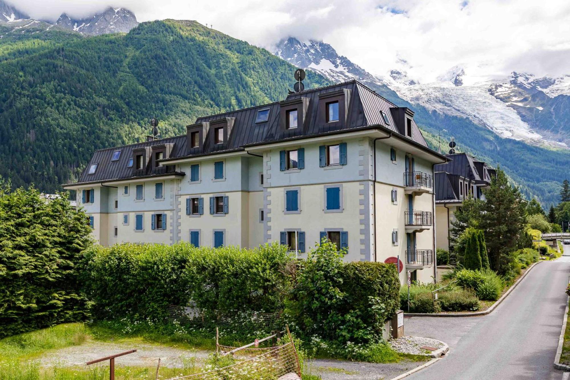 Apartment Le Paradis 24 - Year