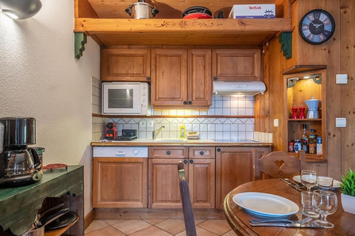 Le Cristal Mt10 - - Close To Lift - Freeparking Apartment