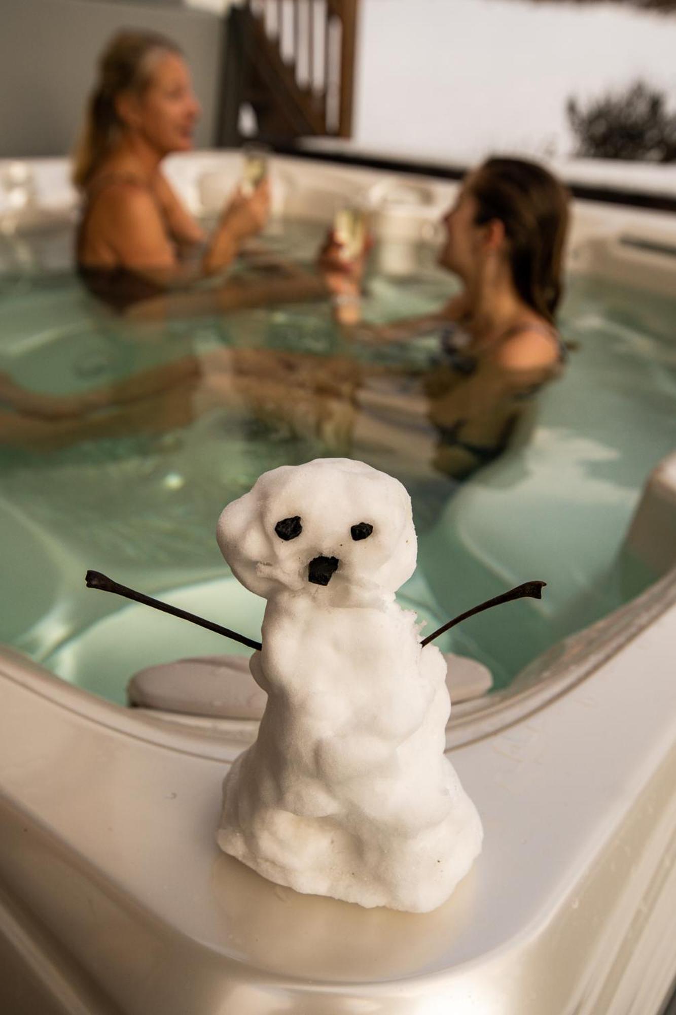 Tiki - Hot Tub & Sauna Chalet *
