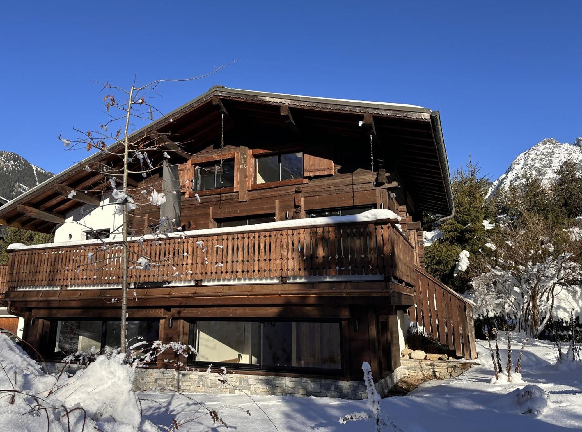 Chalet Le 1853 *
